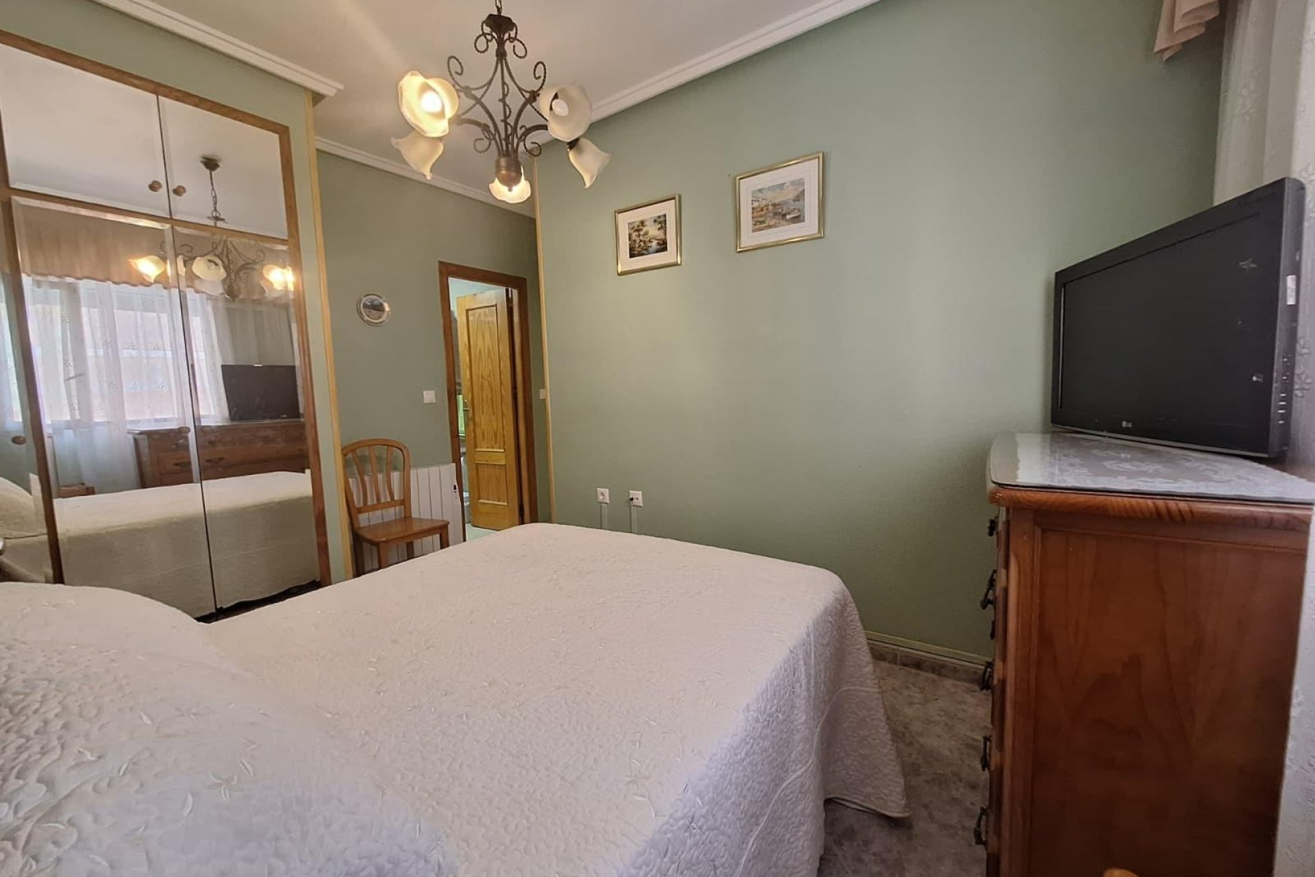 Resale - Apartment -
Torrevieja - Playa de los Locos