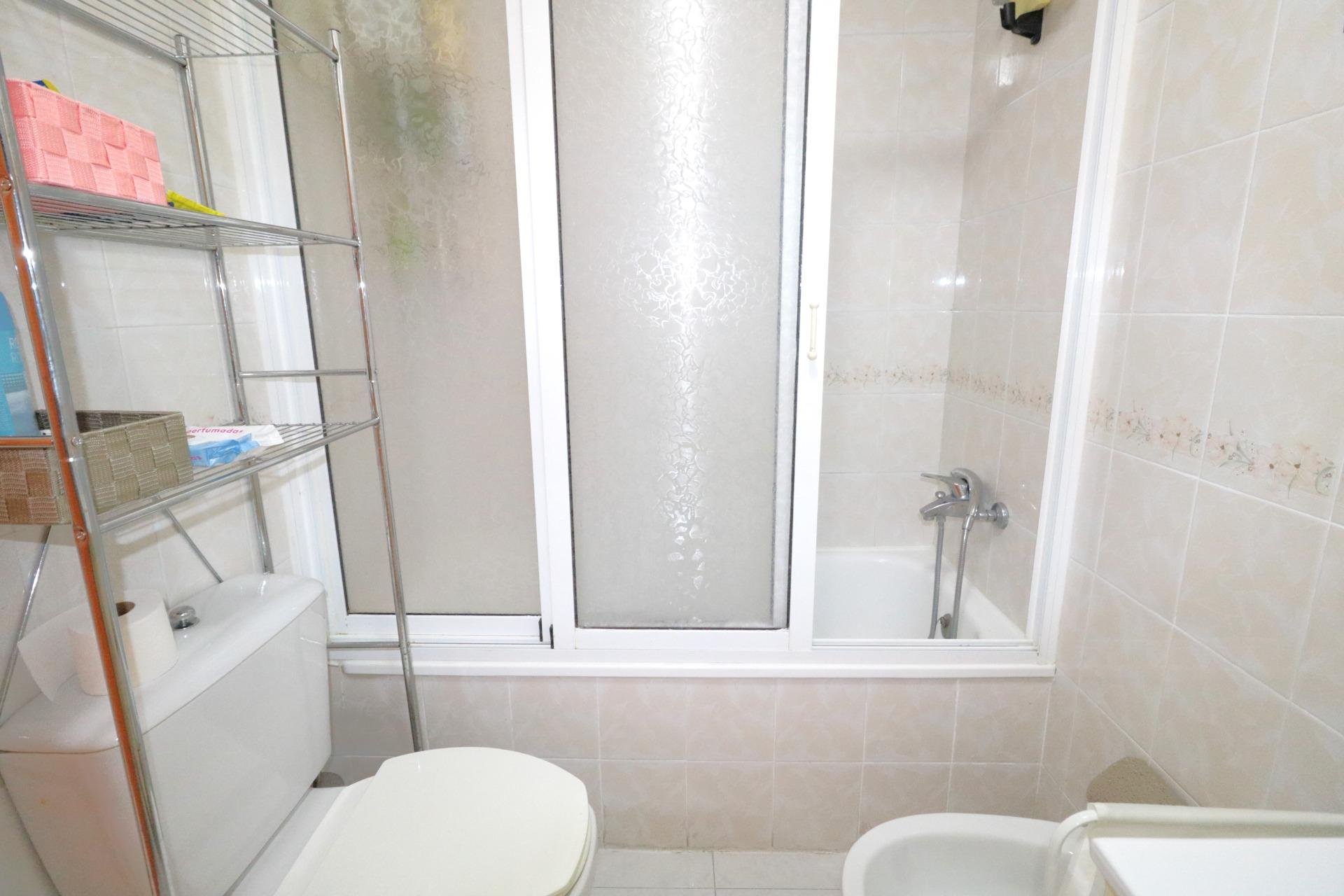 Resale - Apartment -
Torrevieja - Playa De Los Naufragos