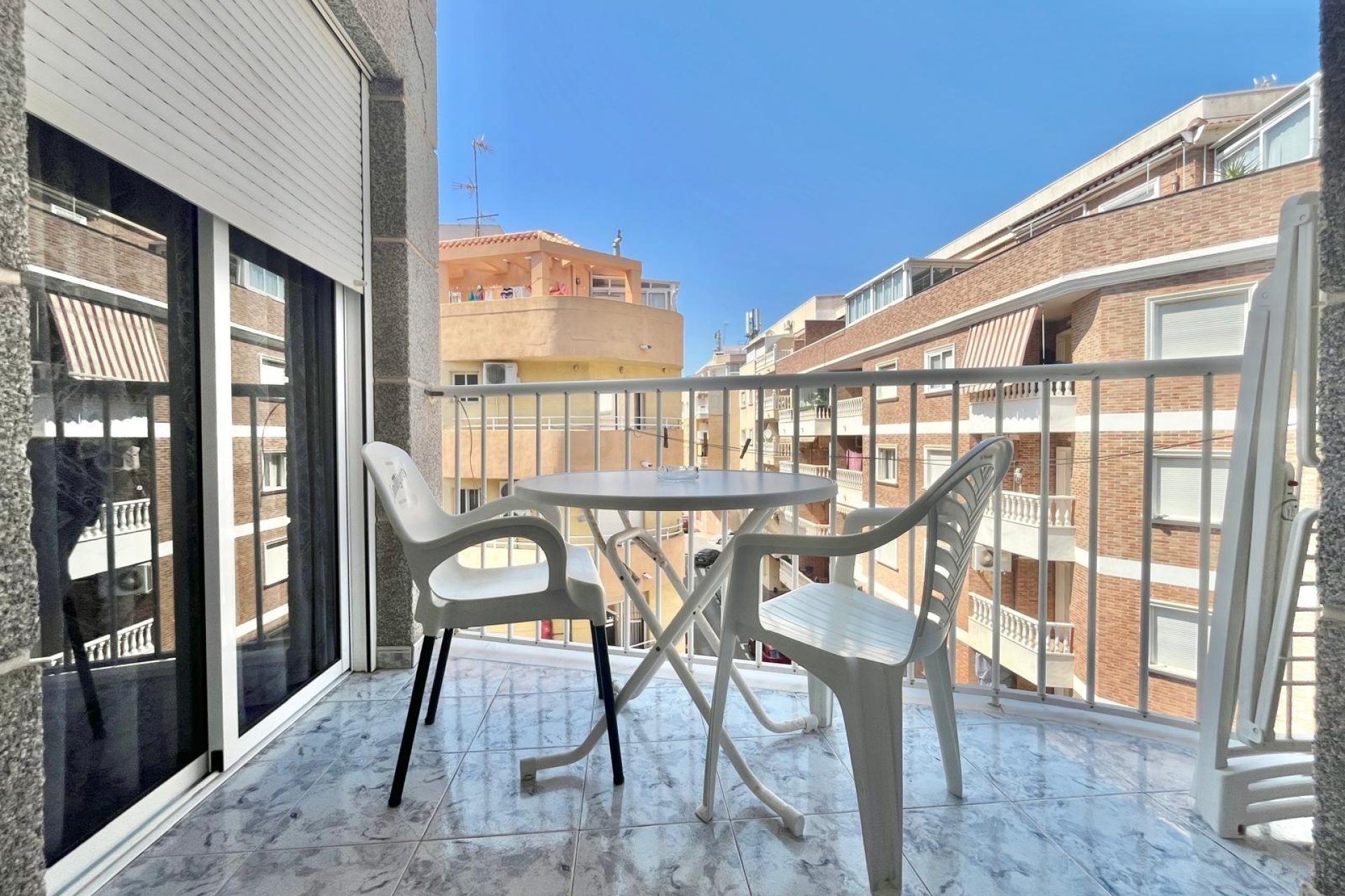 Resale - Apartment -
Torrevieja - Playa del Cura