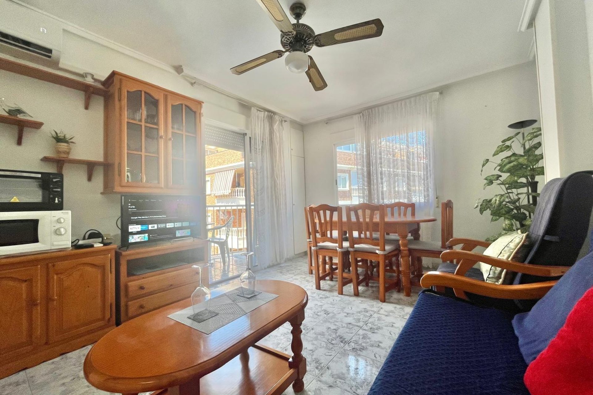 Resale - Apartment -
Torrevieja - Playa del Cura