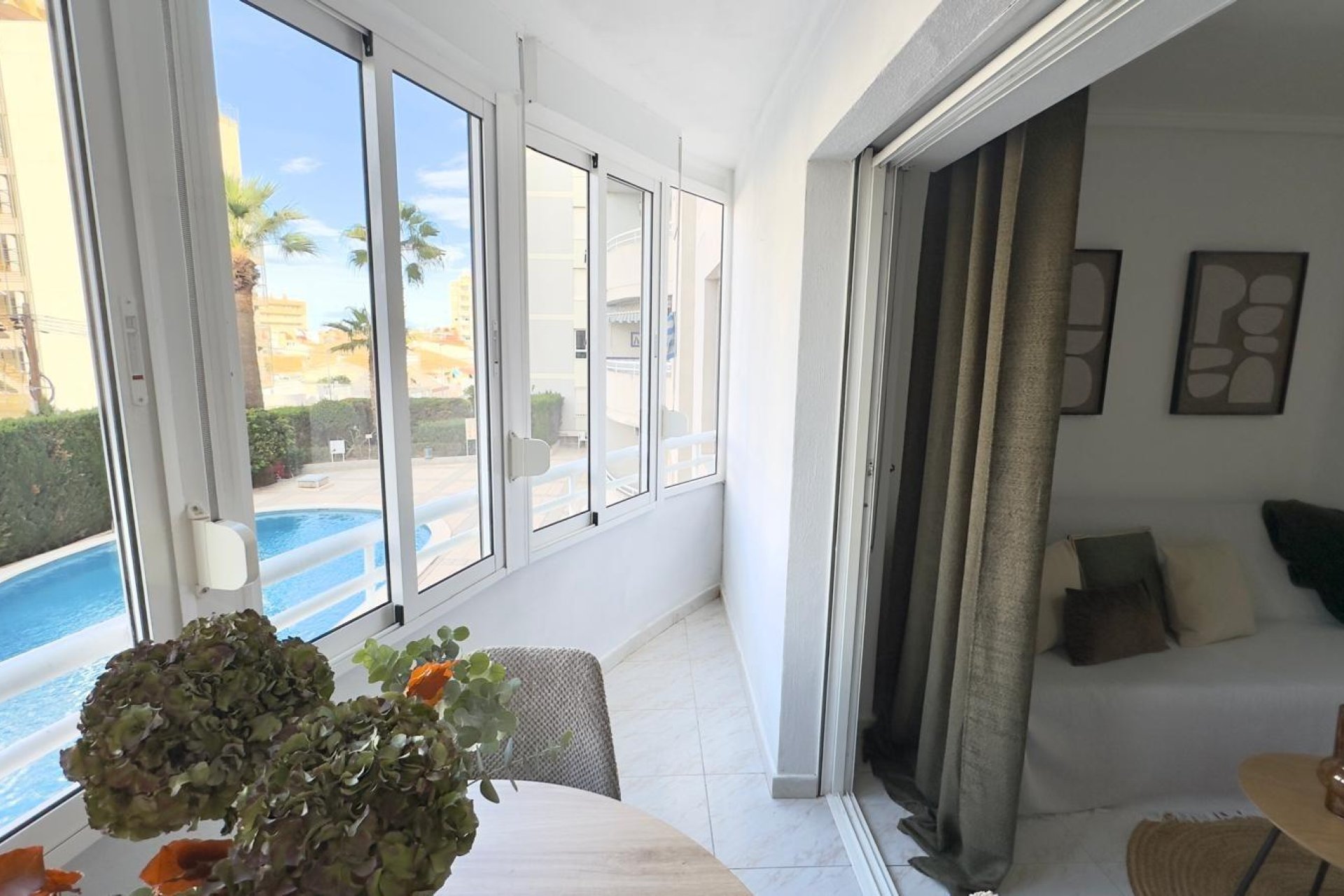 Resale - Apartment -
Torrevieja - Playa del Cura