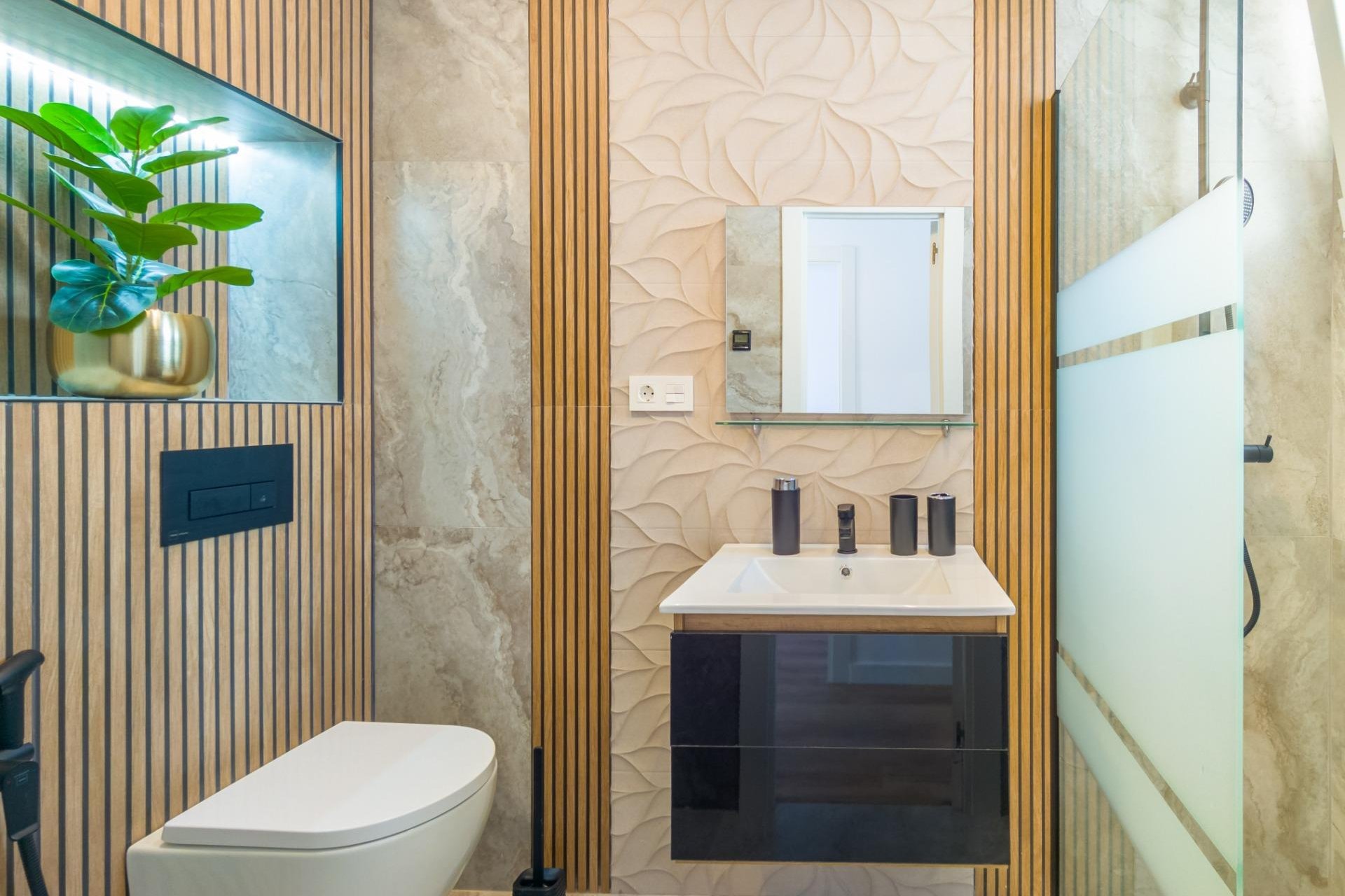 Resale - Apartment -
Torrevieja - Playa del Cura