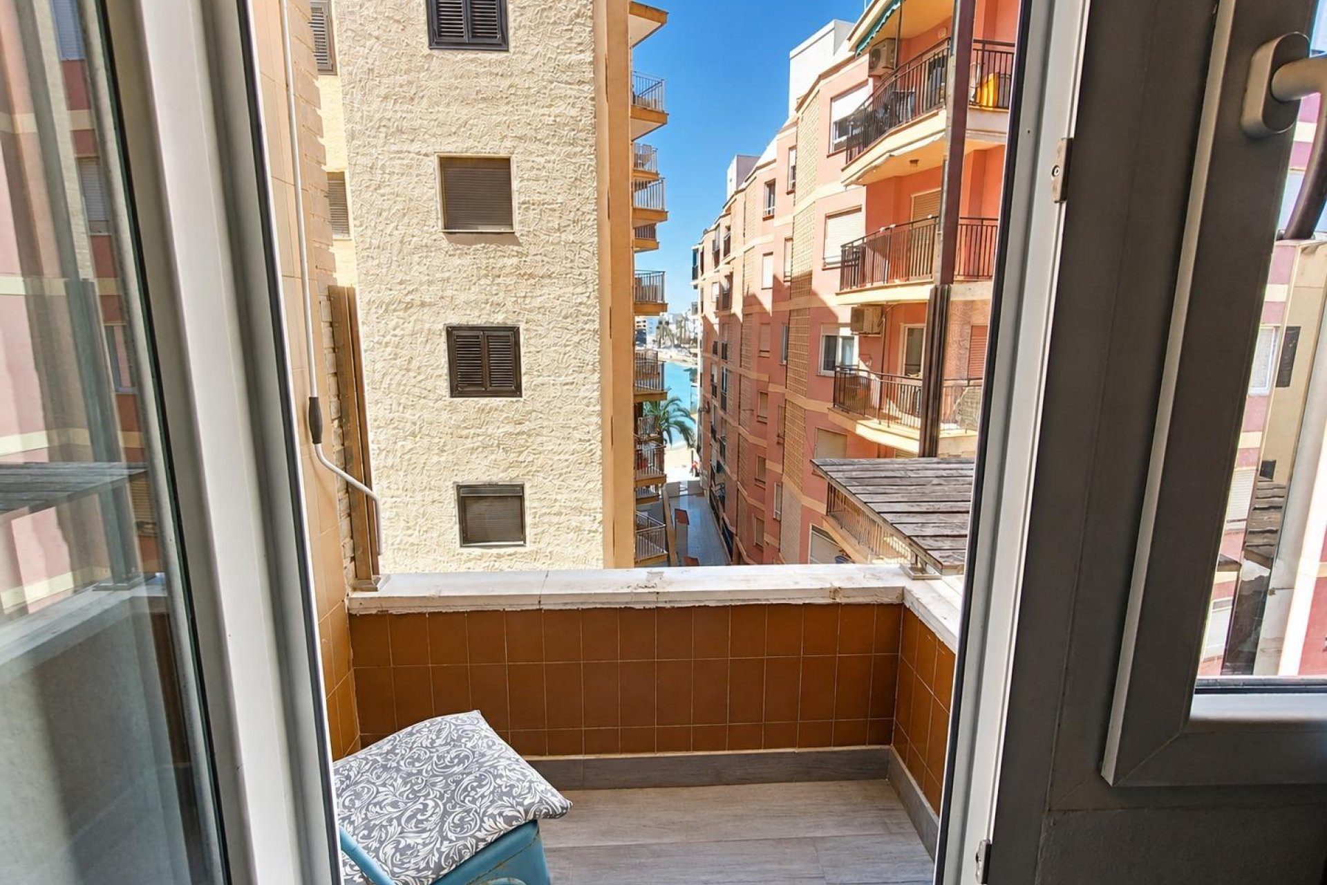 Resale - Apartment -
Torrevieja - Playa del Cura