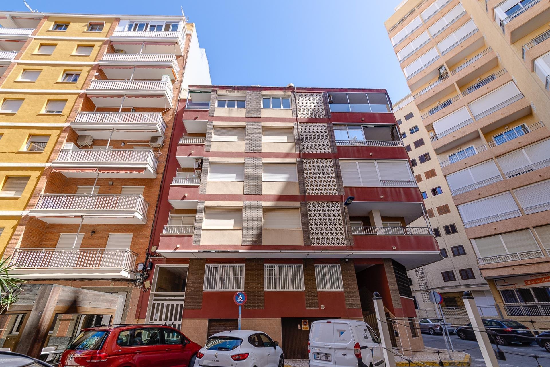 Resale - Apartment -
Torrevieja - Playa del Cura