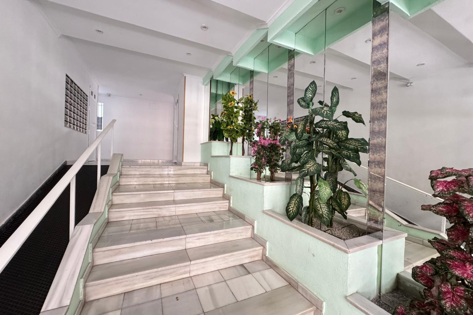Resale - Apartment -
Torrevieja - Playa del Cura