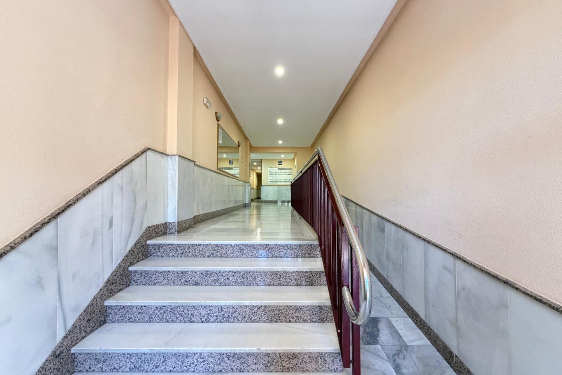 Resale - Apartment -
Torrevieja - Playa del Cura