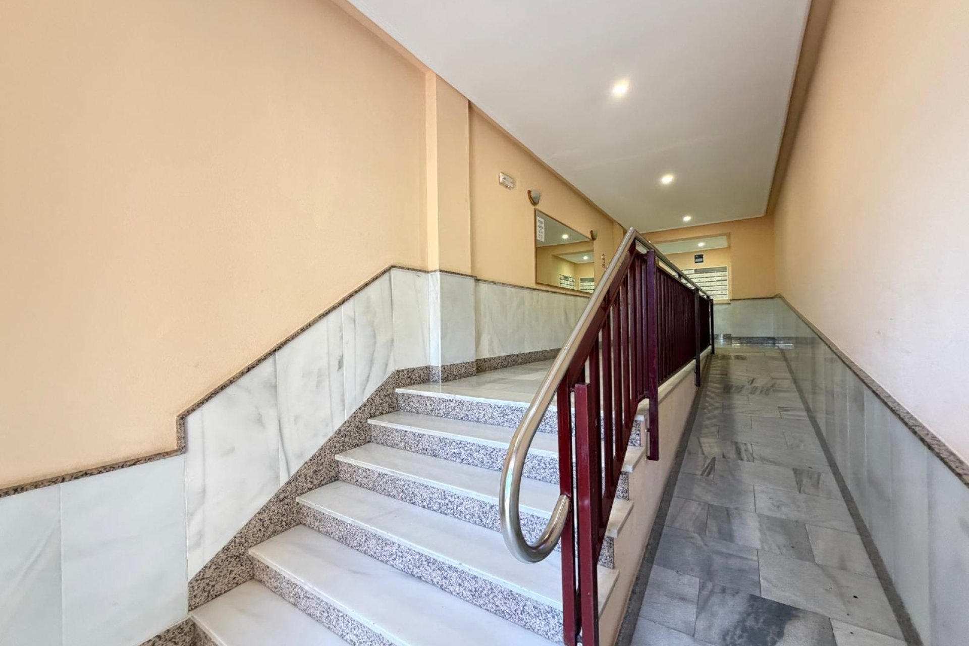 Resale - Apartment -
Torrevieja - Playa del Cura