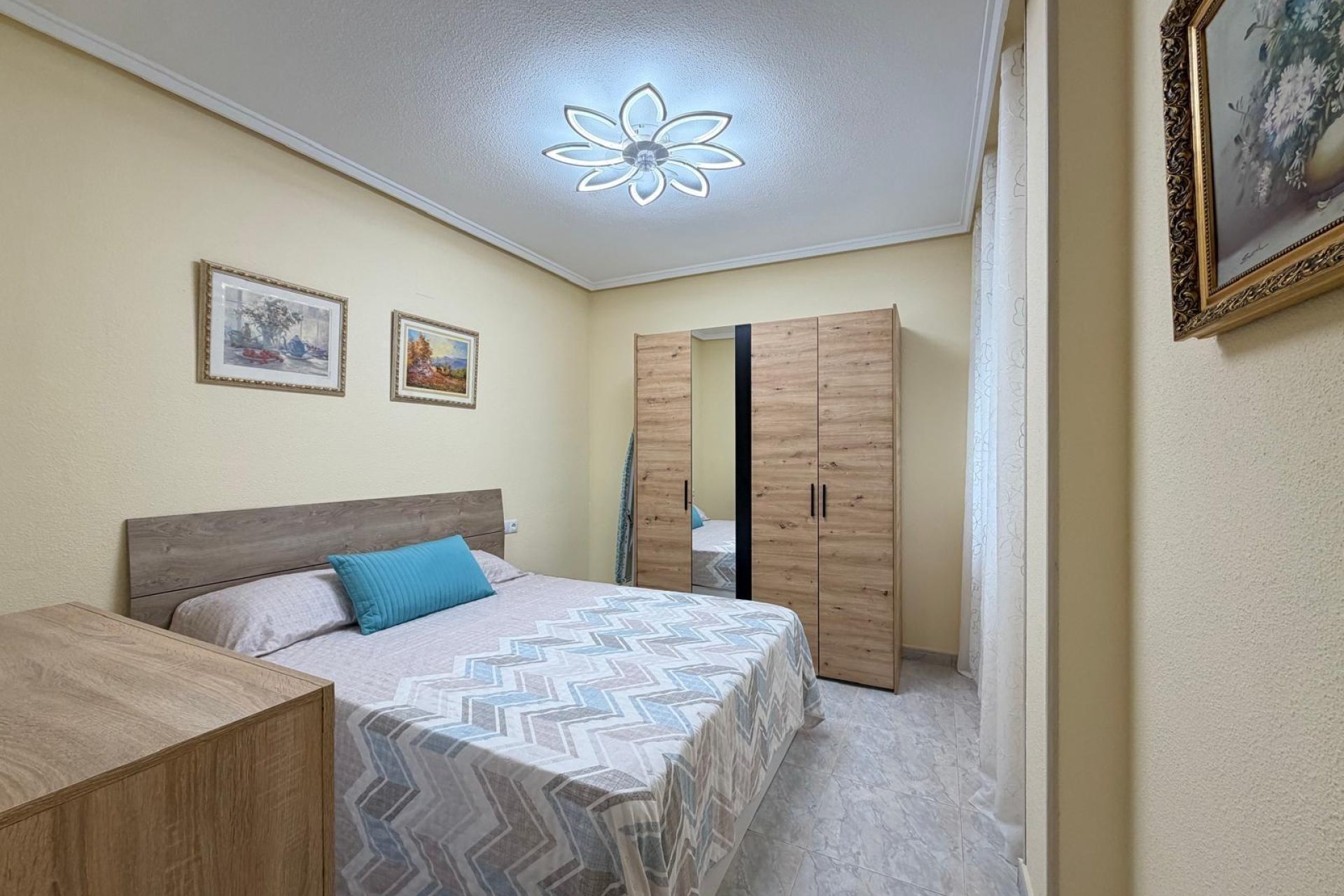 Resale - Apartment -
Torrevieja - Playa del Cura