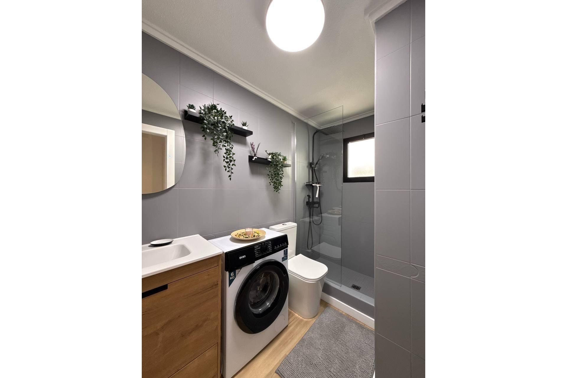 Resale - Apartment -
Torrevieja - Playa del Cura