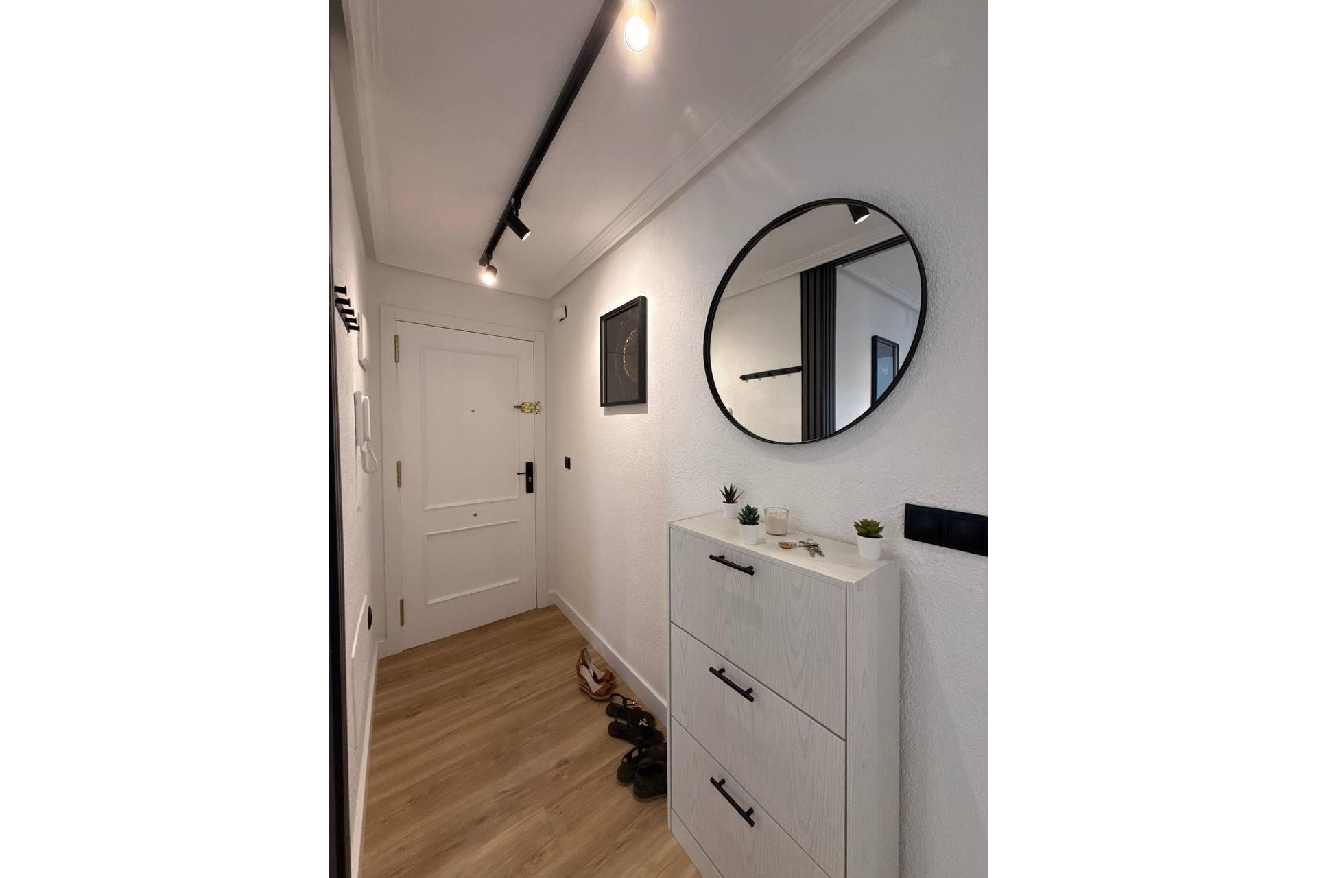 Resale - Apartment -
Torrevieja - Playa del Cura