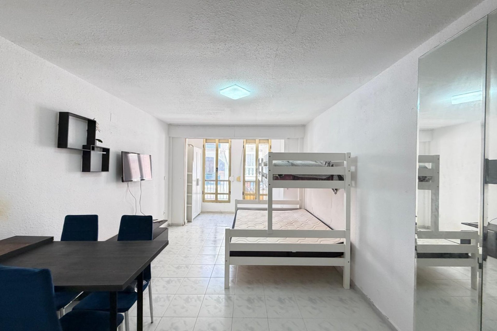 Resale - Apartment -
Torrevieja - Playa del Cura