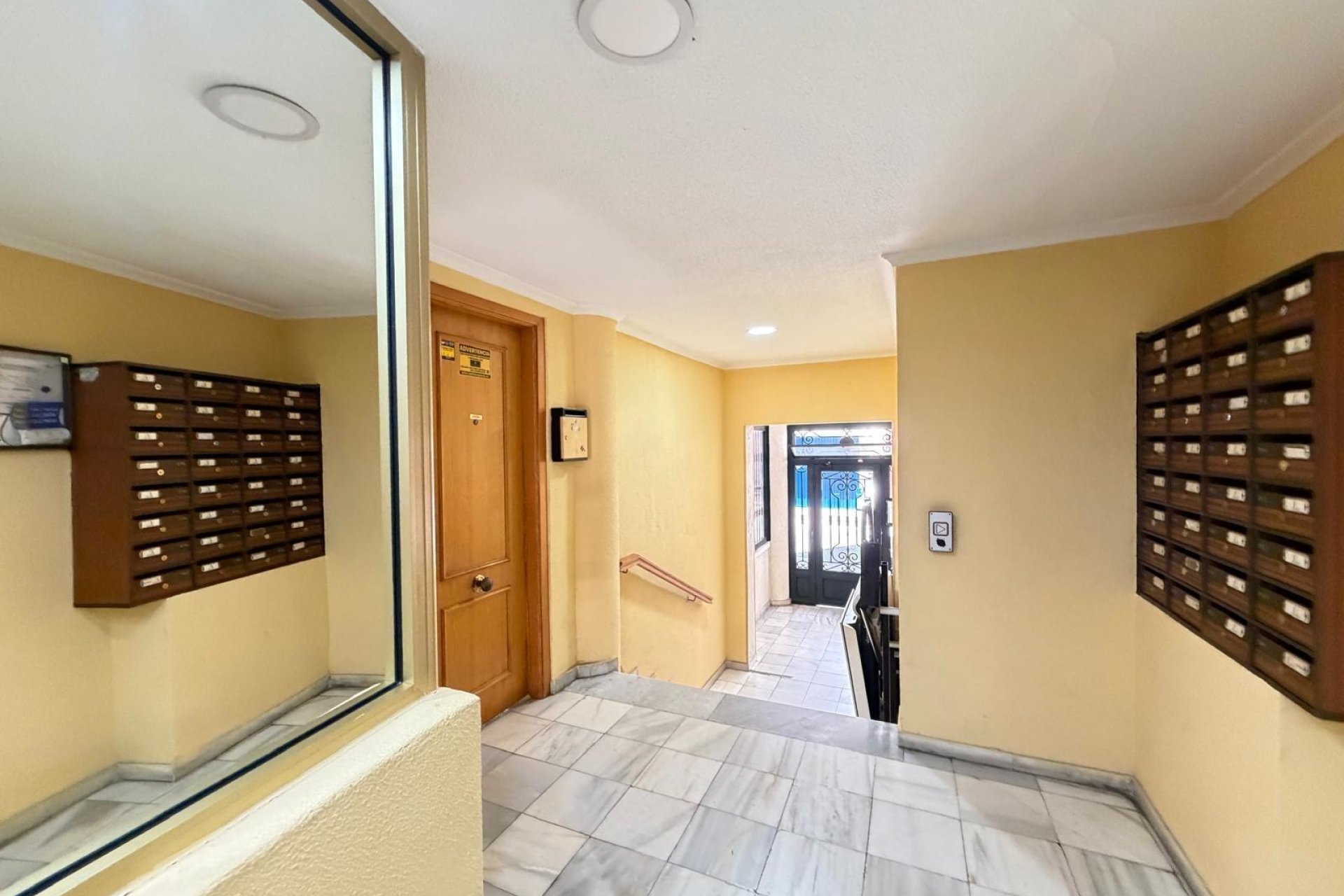 Resale - Apartment -
Torrevieja - Playa del Cura