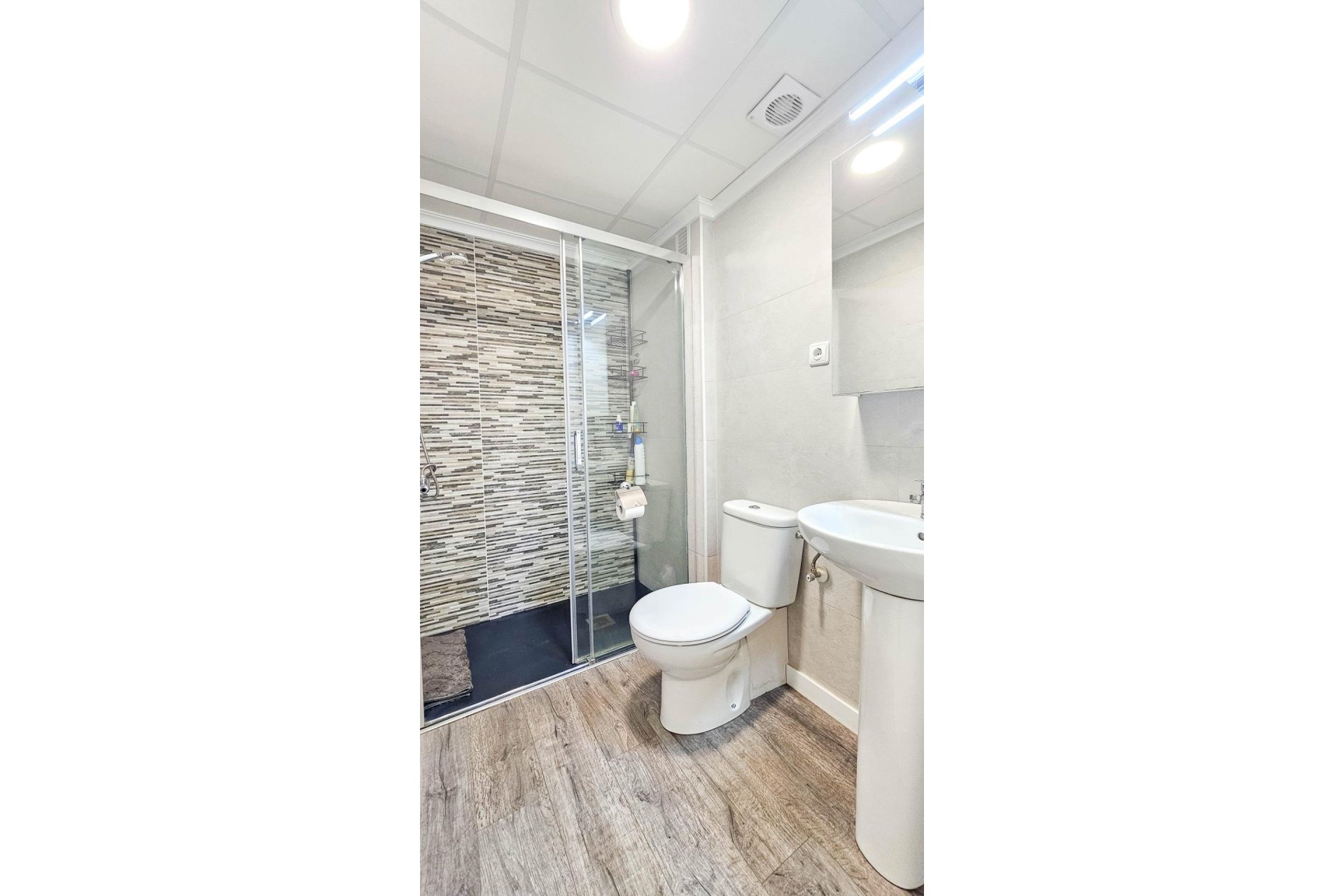 Resale - Apartment -
Torrevieja - Playa del Cura