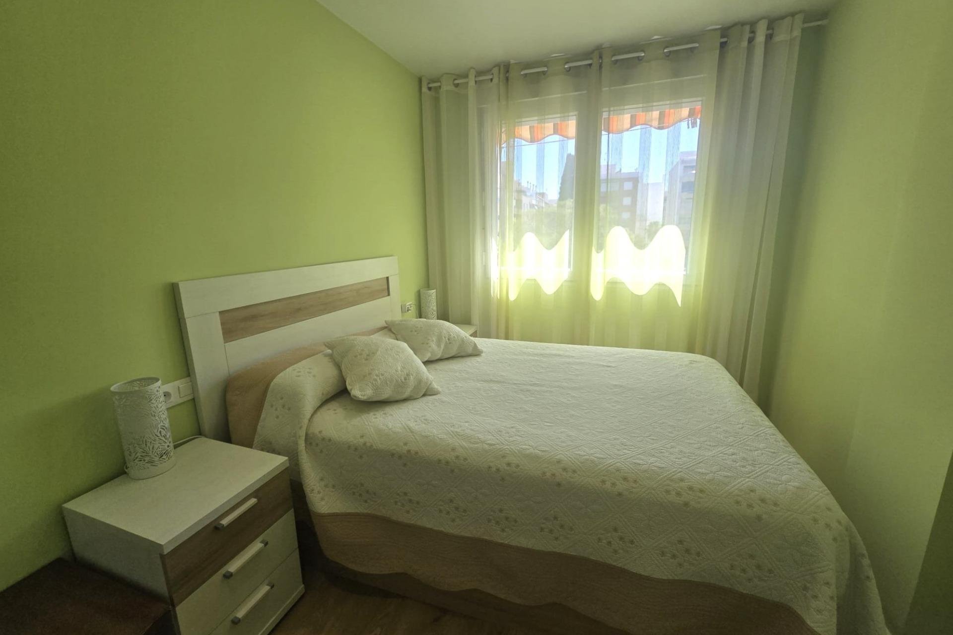 Resale - Apartment -
Torrevieja - Playa del Cura