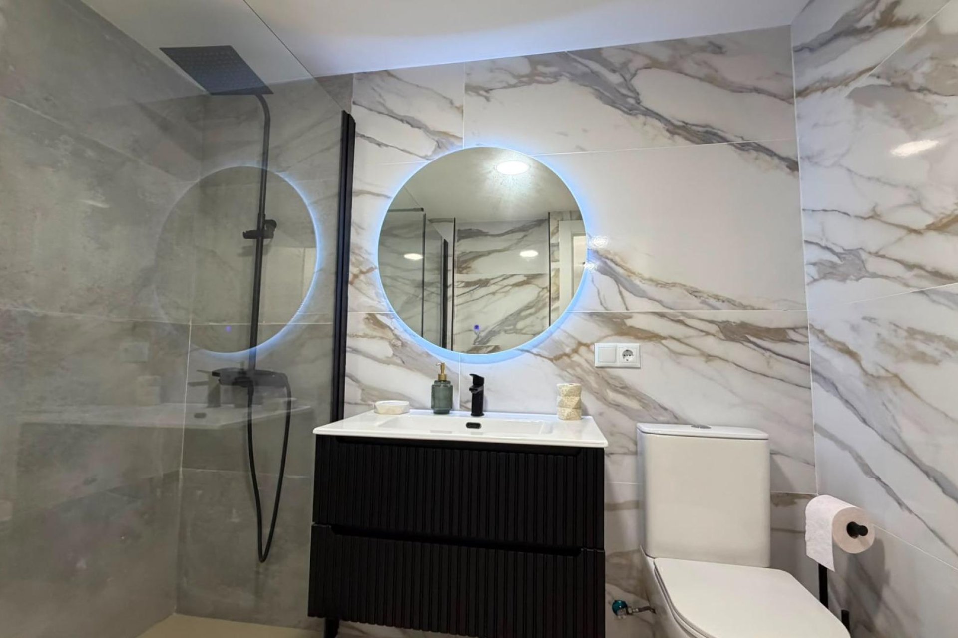 Resale - Apartment -
Torrevieja - Playa del Cura