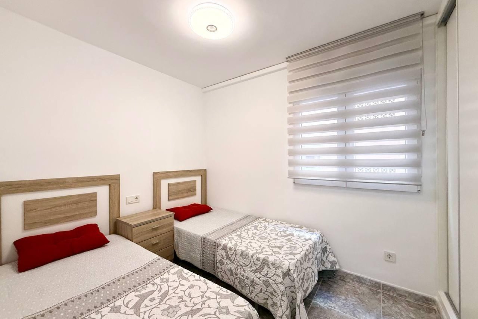 Resale - Apartment -
Torrevieja - Playa del Cura
