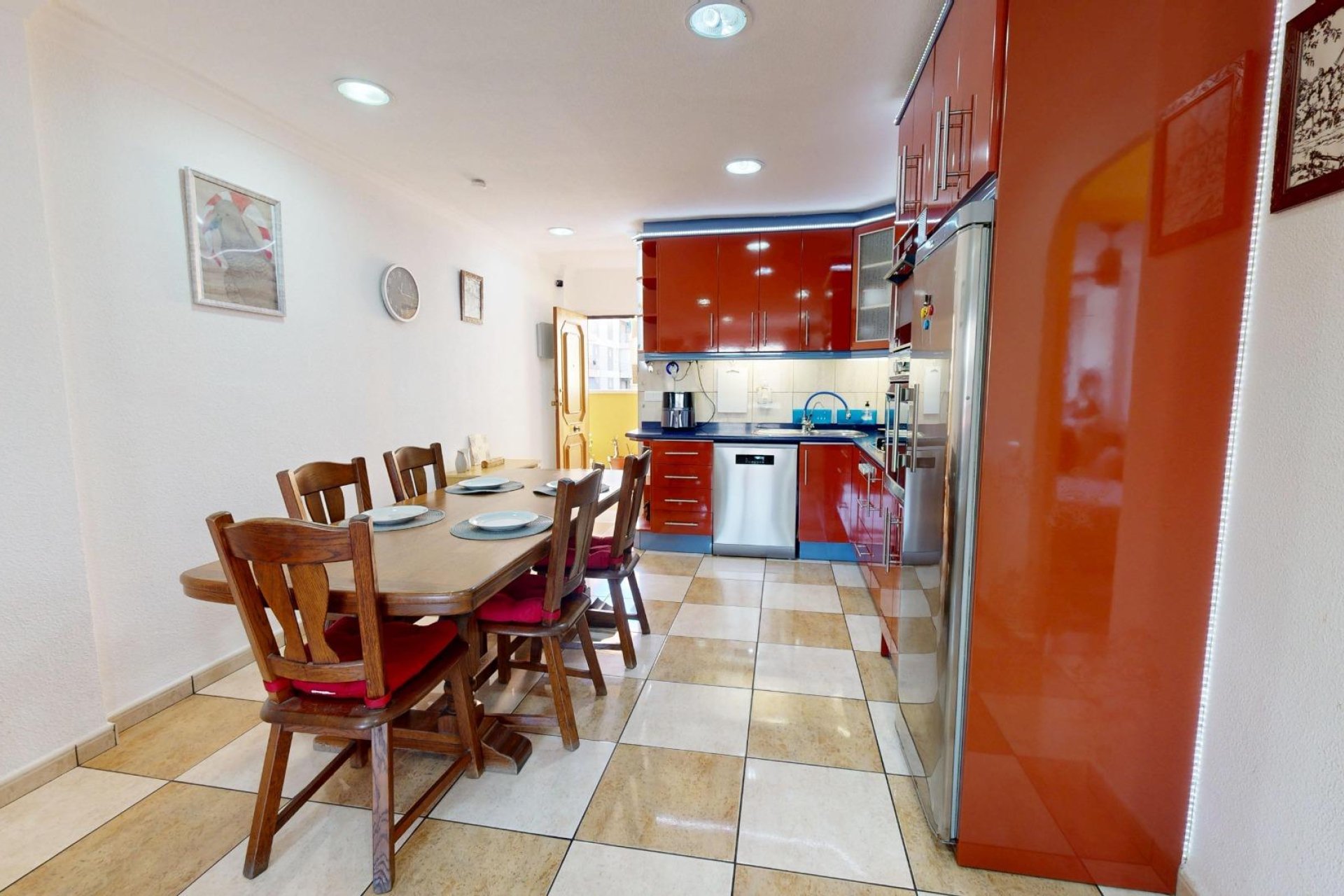 Resale - Apartment -
Torrevieja - Puerto Deportivo Marina Salinas