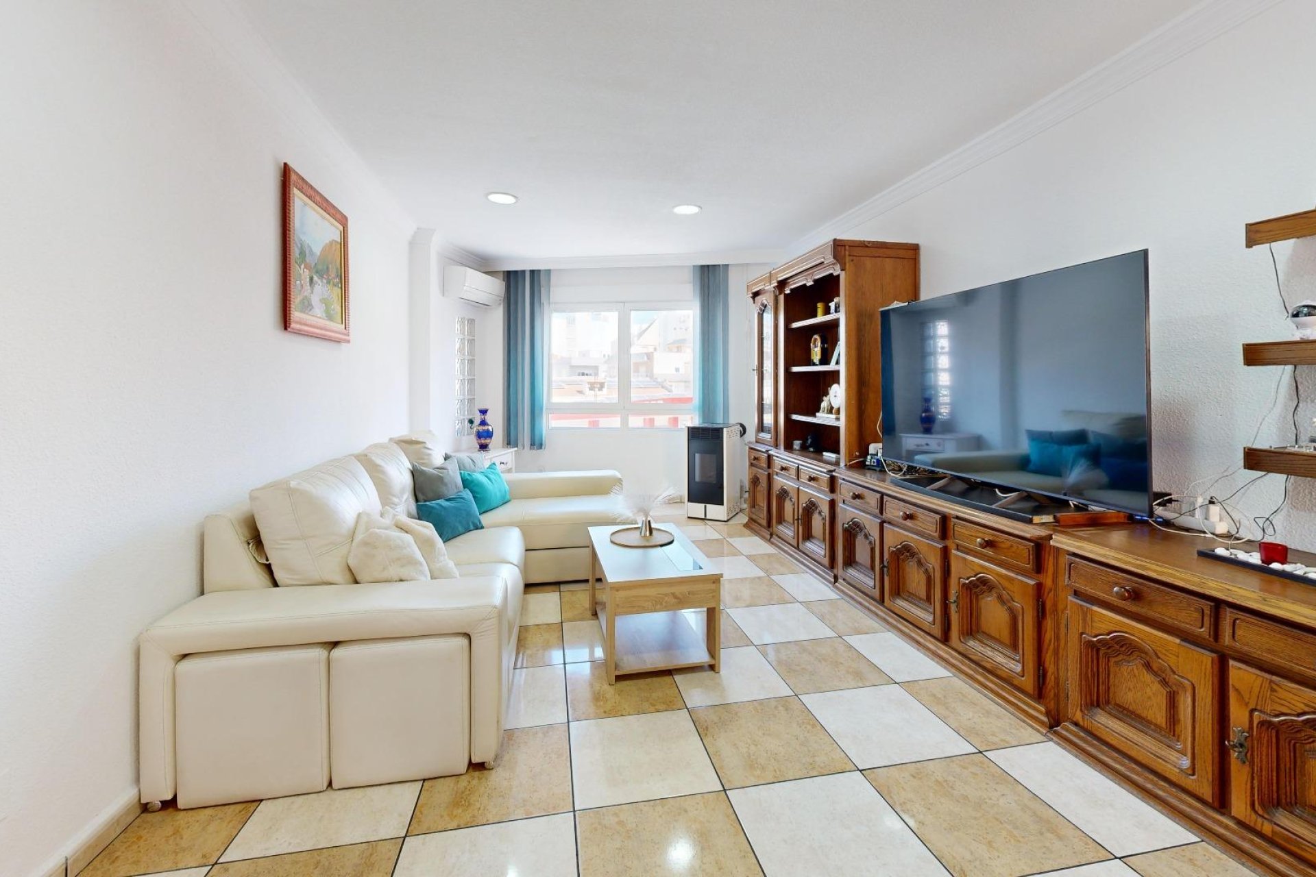 Resale - Apartment -
Torrevieja - Puerto Deportivo Marina Salinas