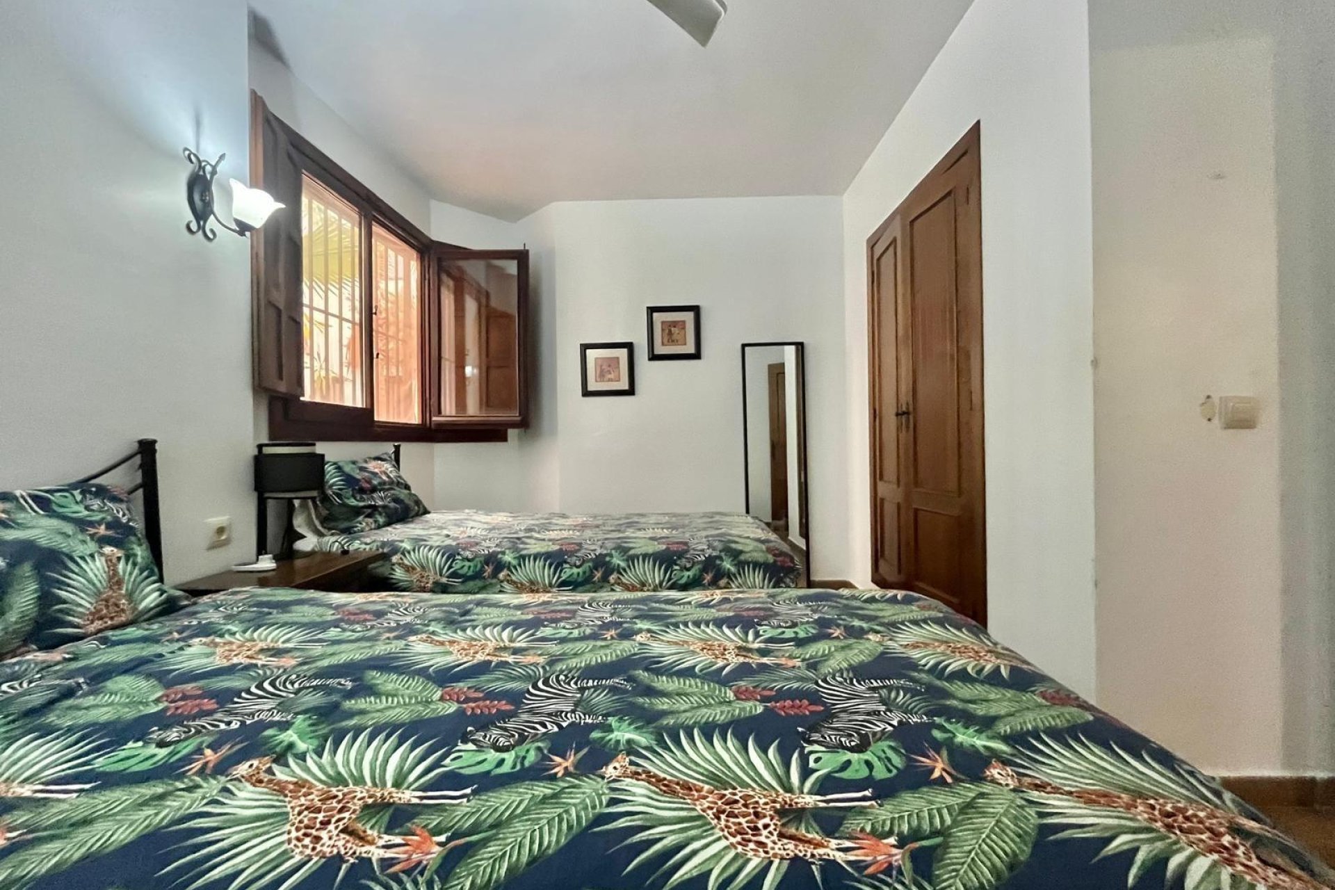 Resale - Apartment -
Torrevieja - Punta Prima