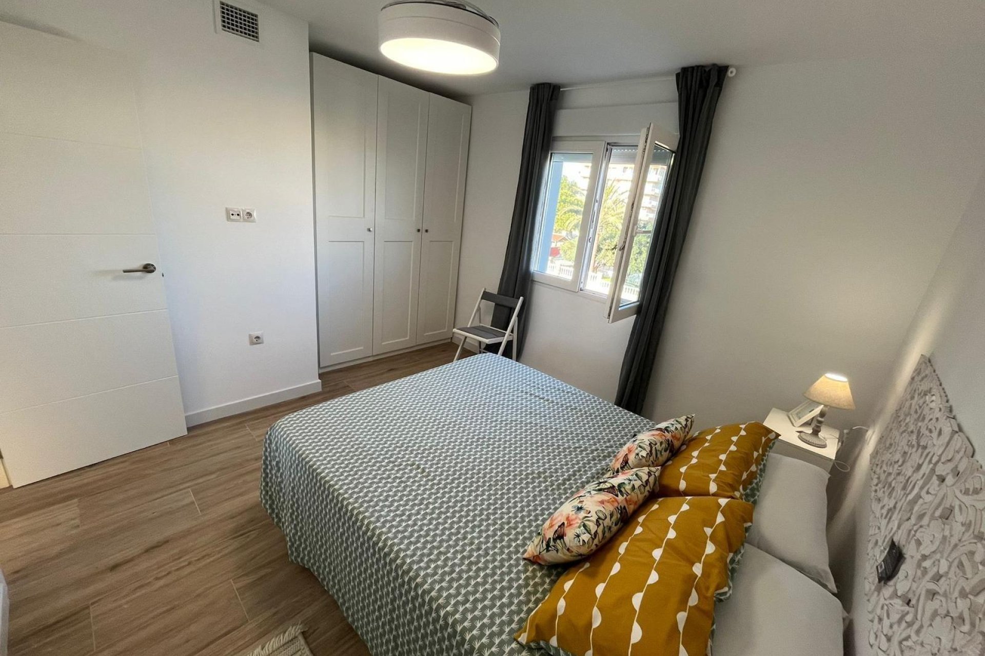 Resale - Apartment -
Torrevieja - Punta Prima