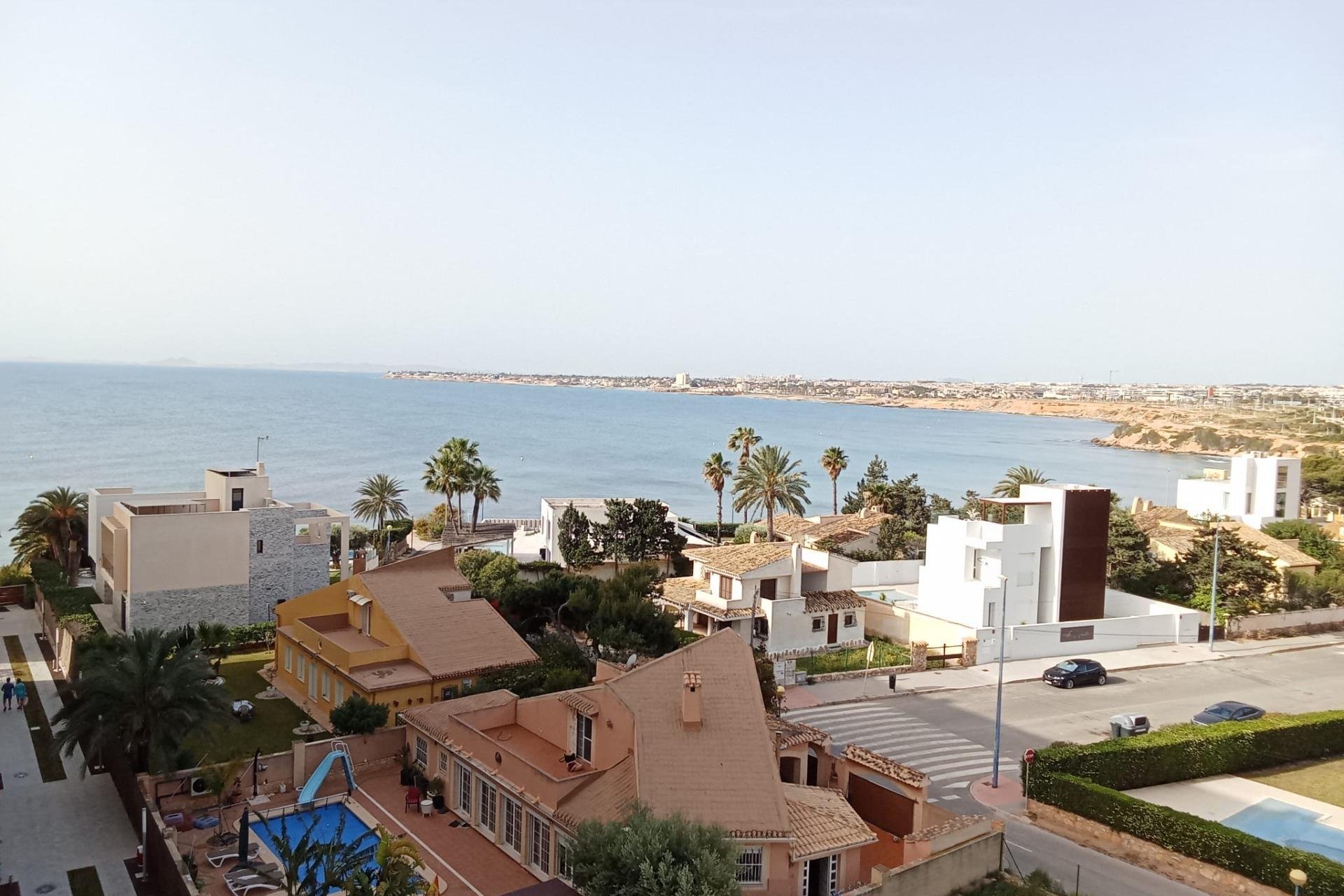 Resale - Apartment -
Torrevieja - Punta Prima