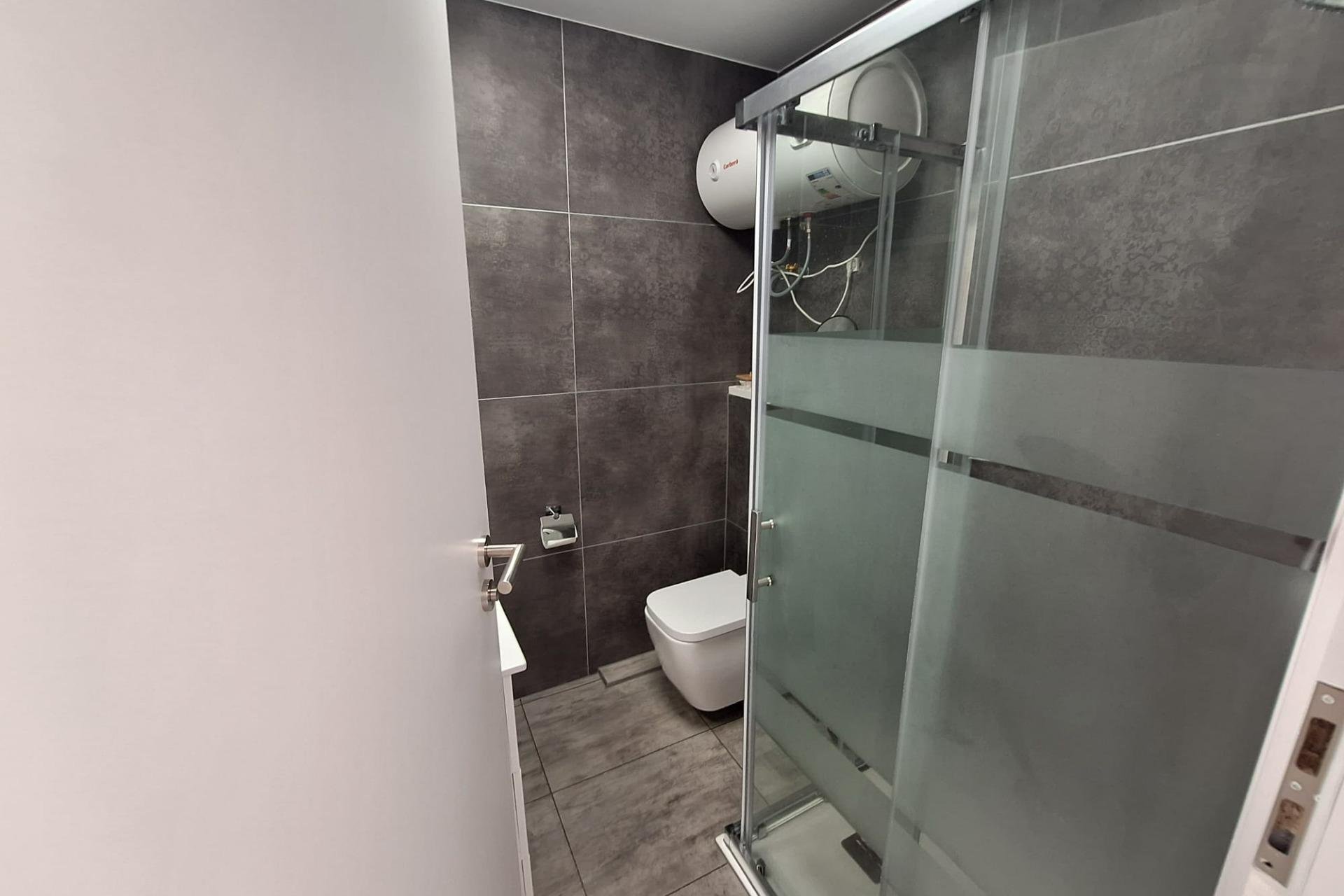 Resale - Apartment -
Torrevieja - Torretas