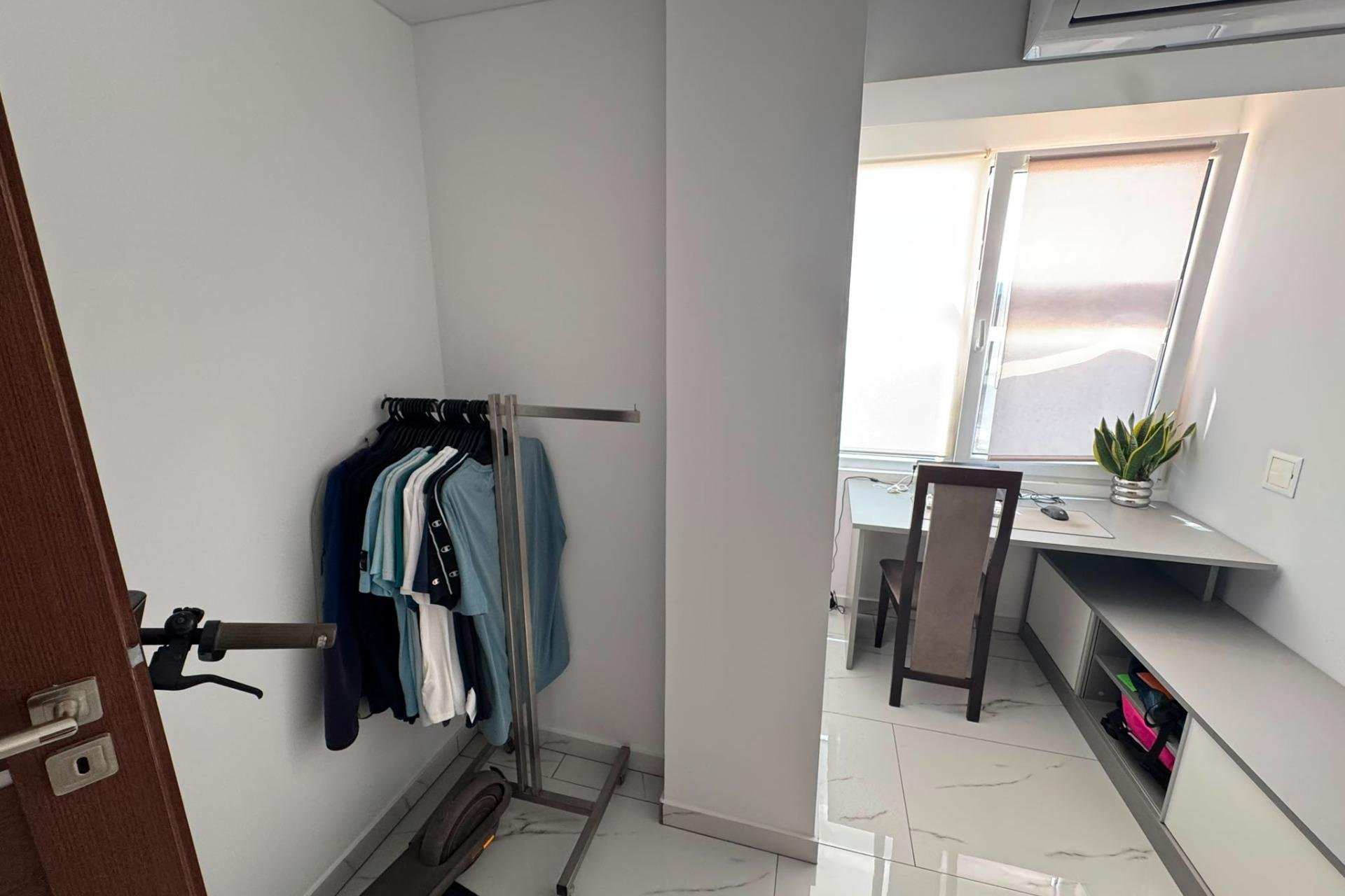 Resale - Apartment -
Torrevieja - Zona Los Frutales
