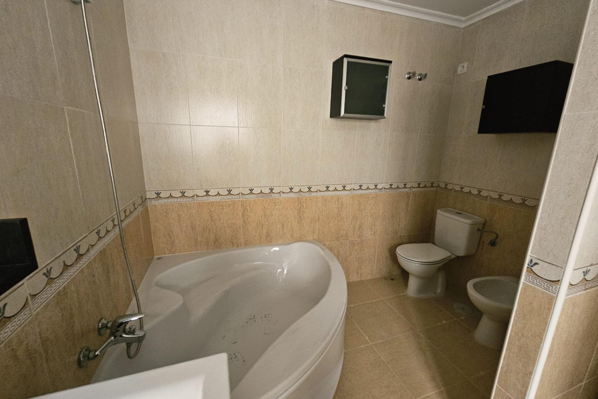 Resale - Apartment -
Torrevieja