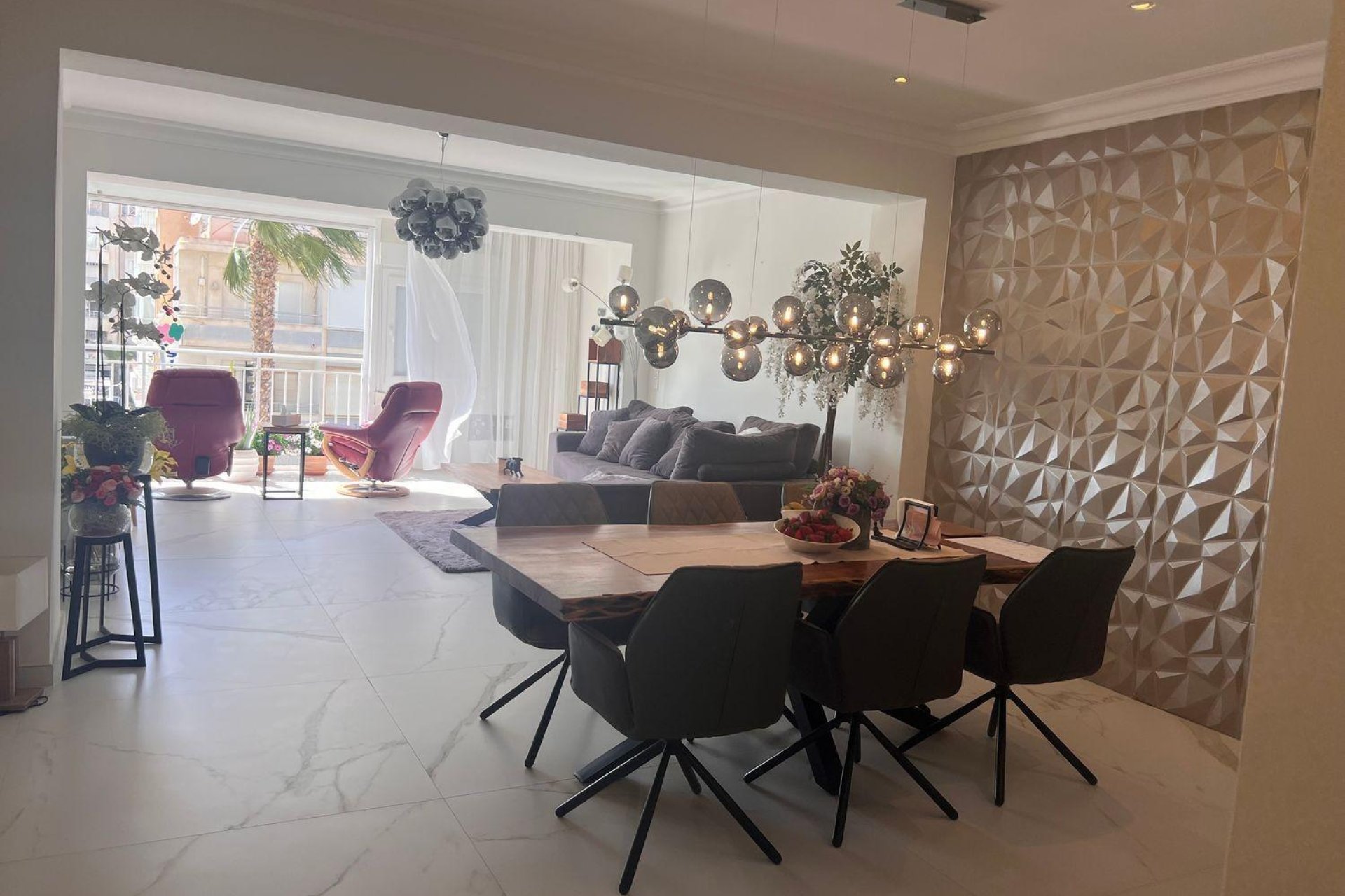 Resale - Apartment -
Torrevieja