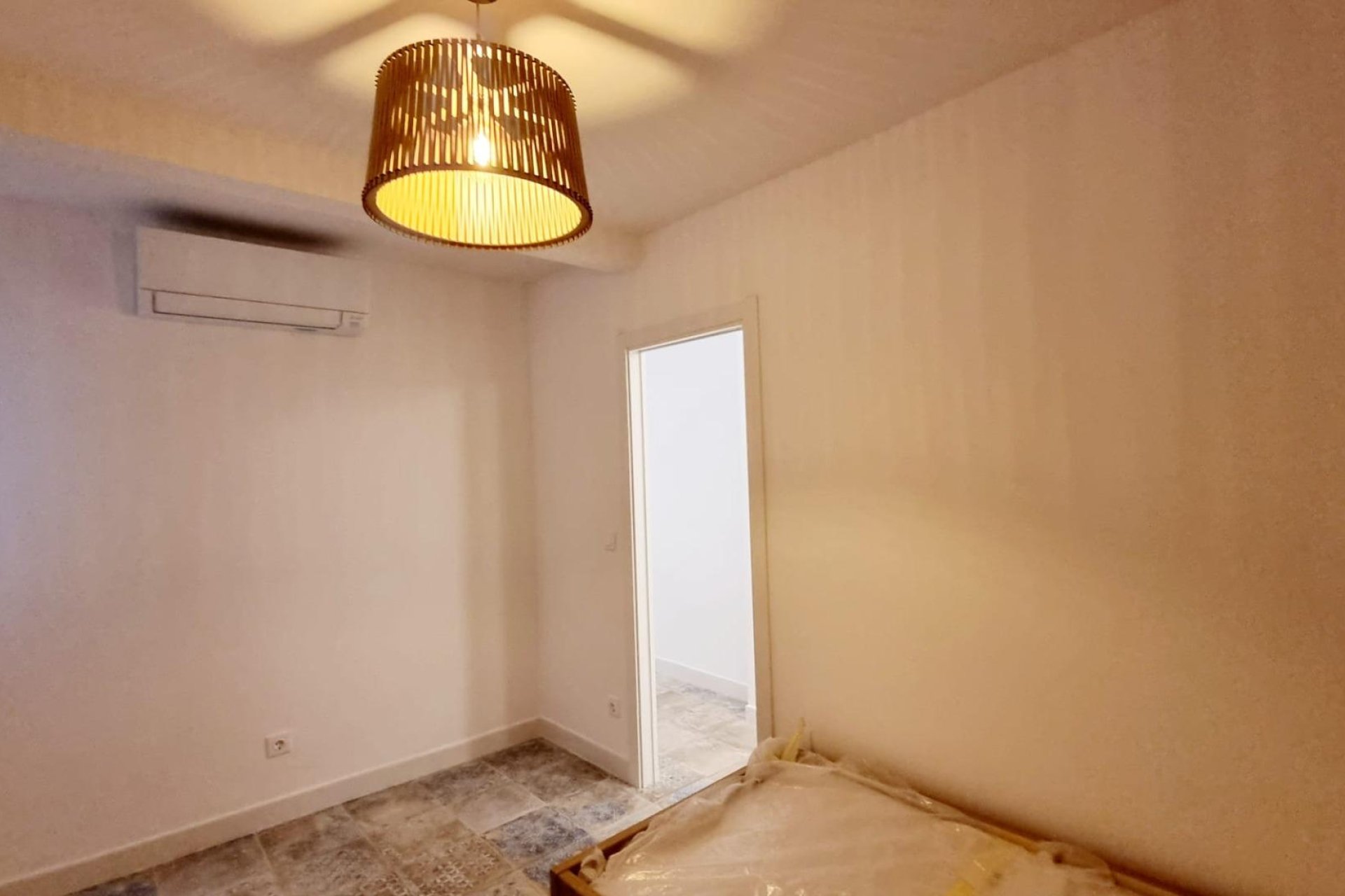 Resale - Apartment -
Torrevieja