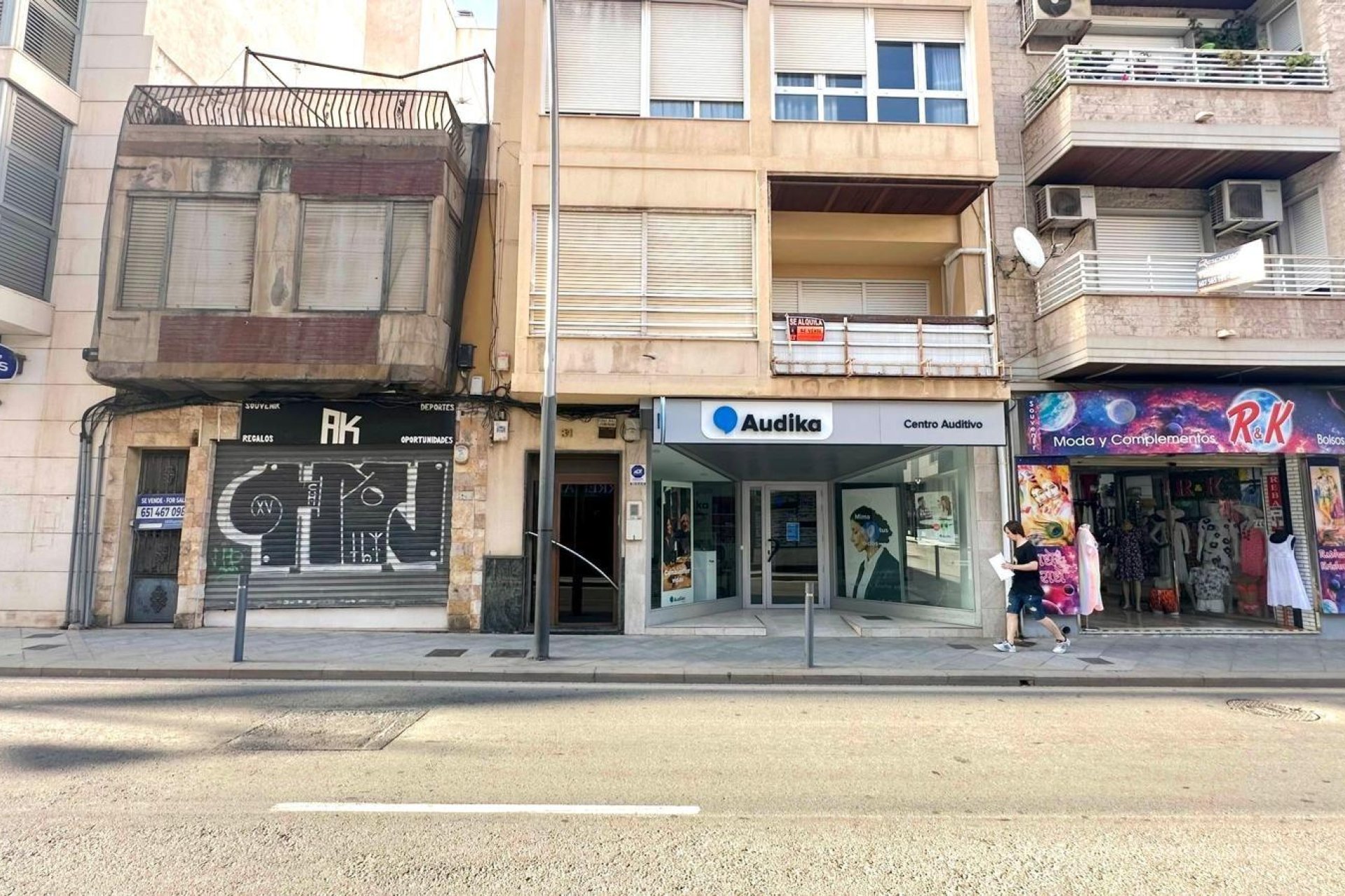 Resale - Apartment -
Torrevieja