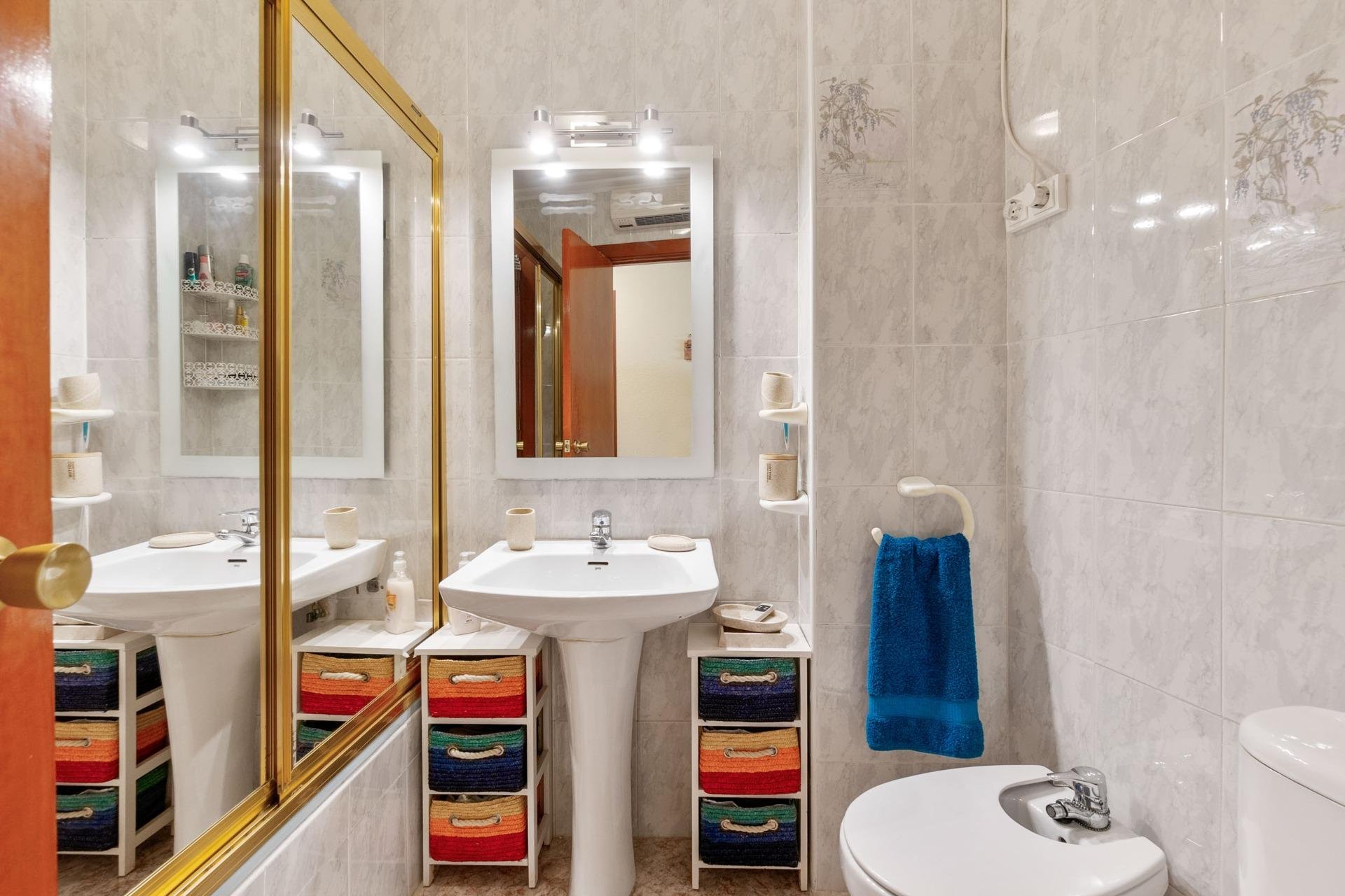 Resale - Apartment -
Torrevieja