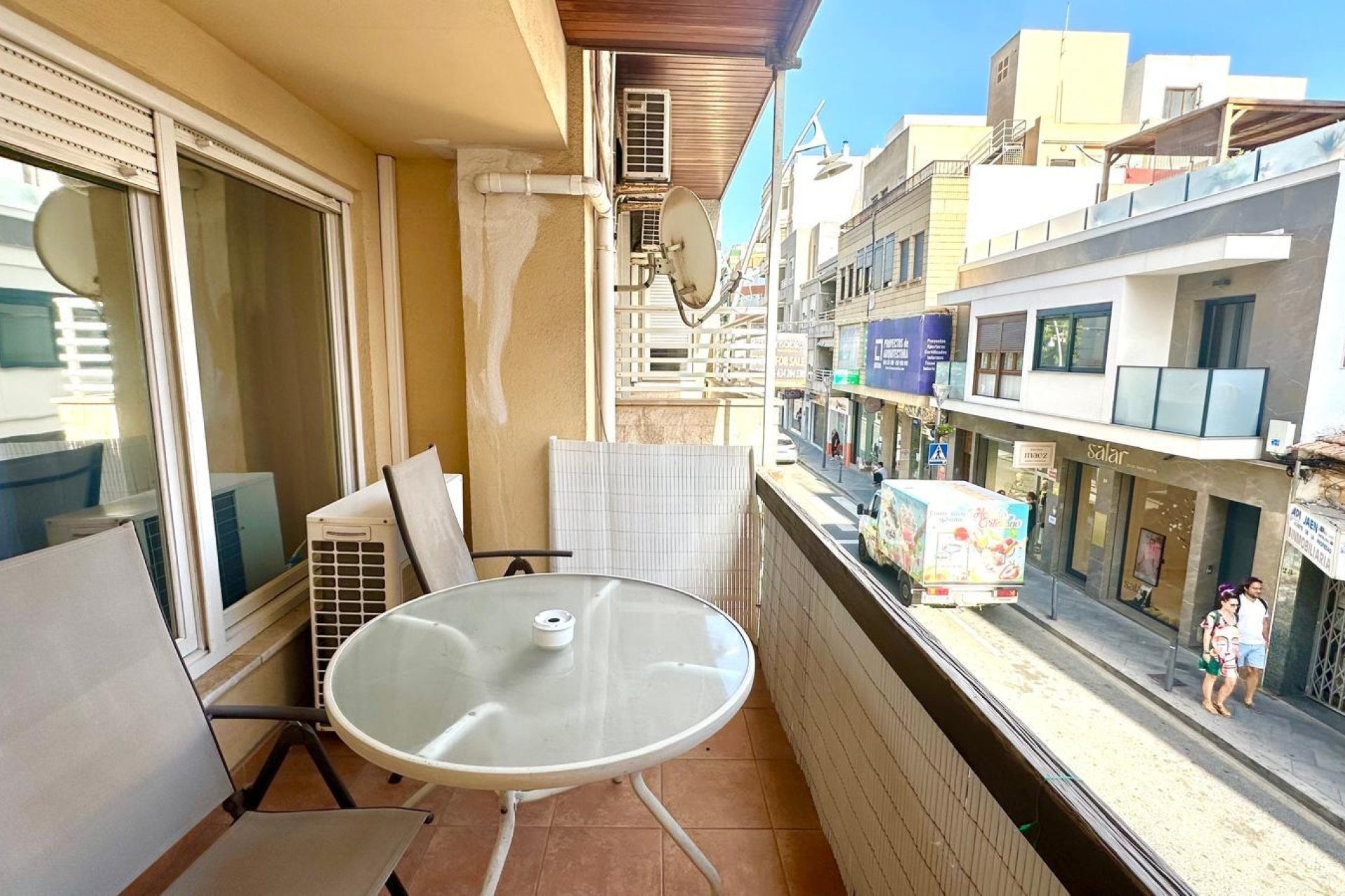 Resale - Apartment -
Torrevieja