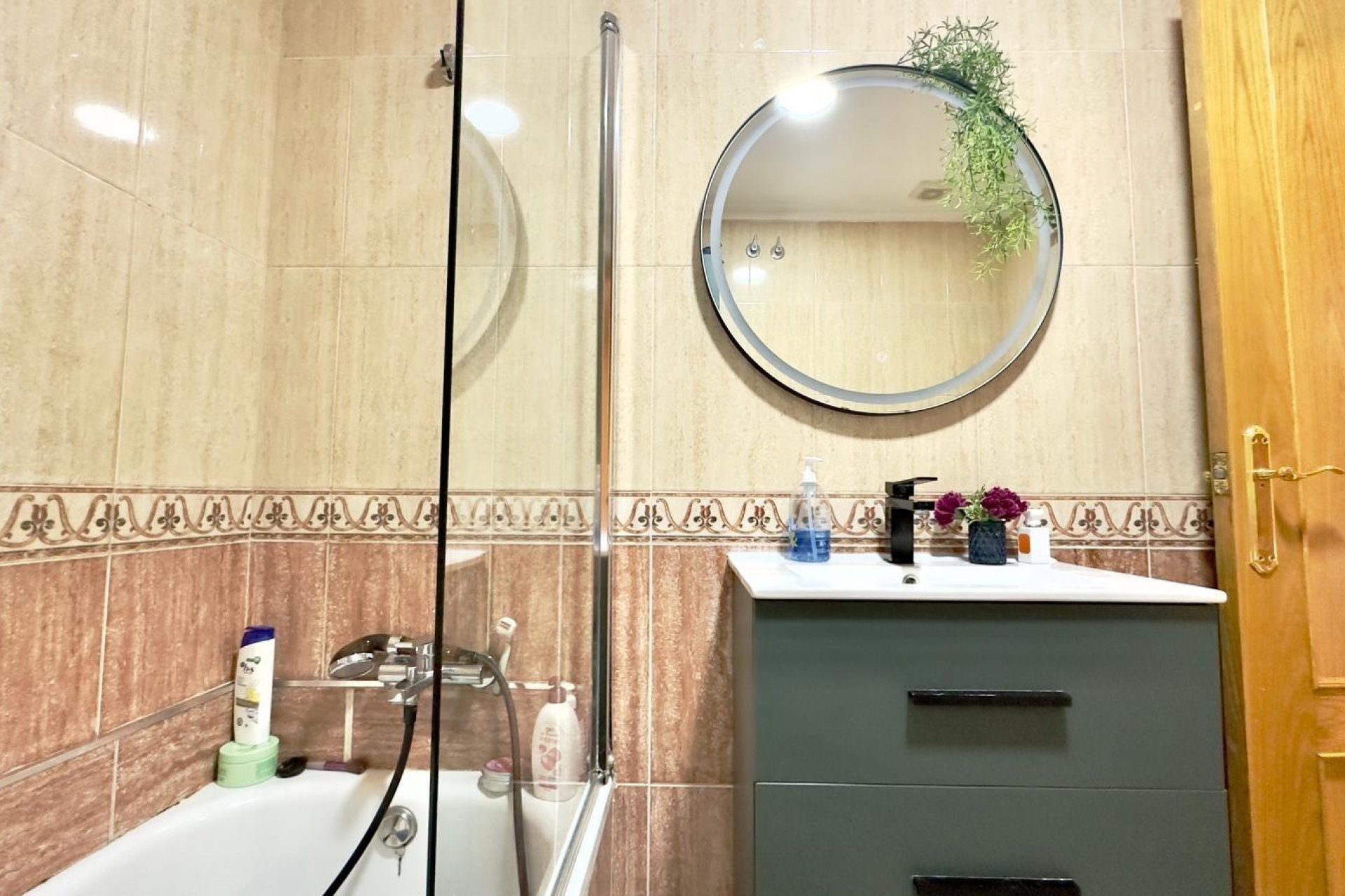 Resale - Apartment -
Torrevieja