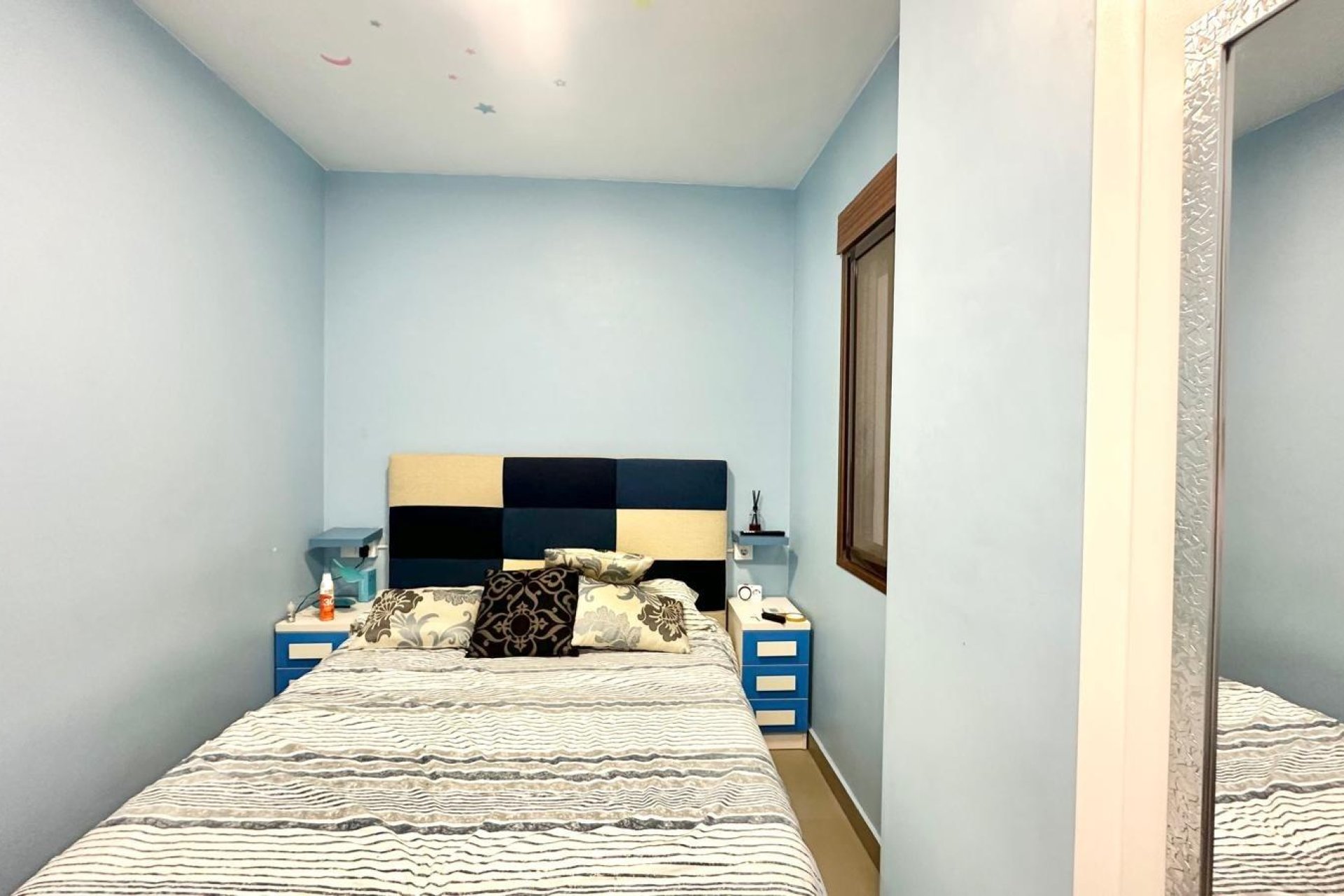 Resale - Apartment -
Torrevieja