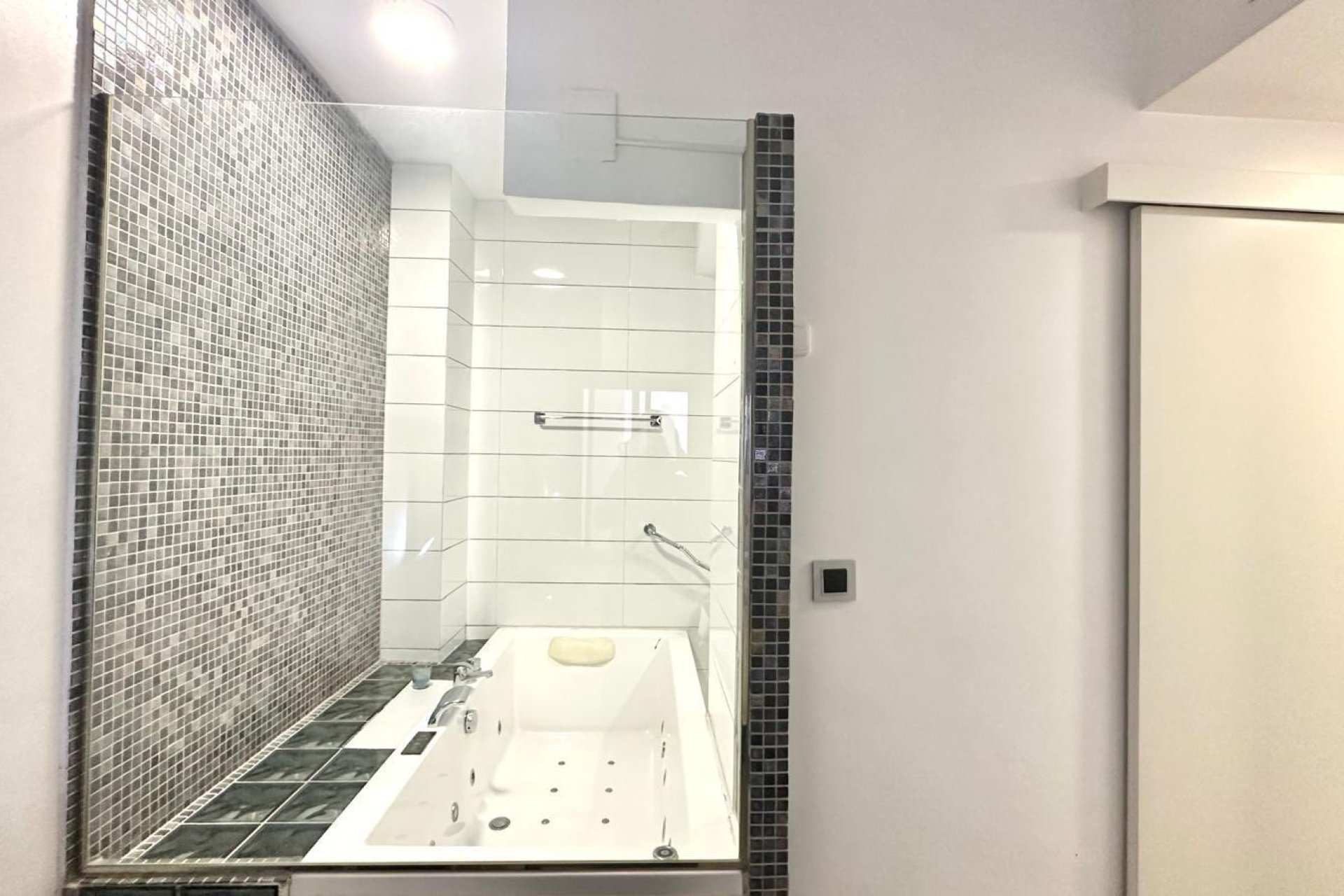 Resale - Apartment -
Torrevieja