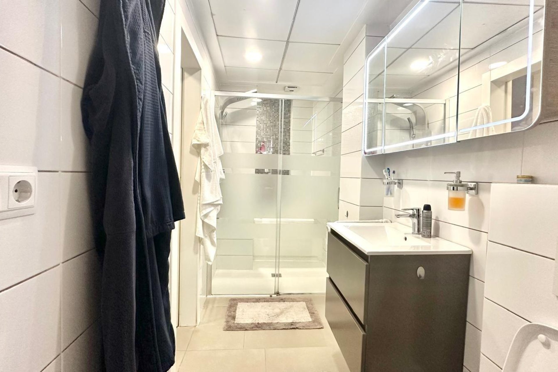 Resale - Apartment -
Torrevieja