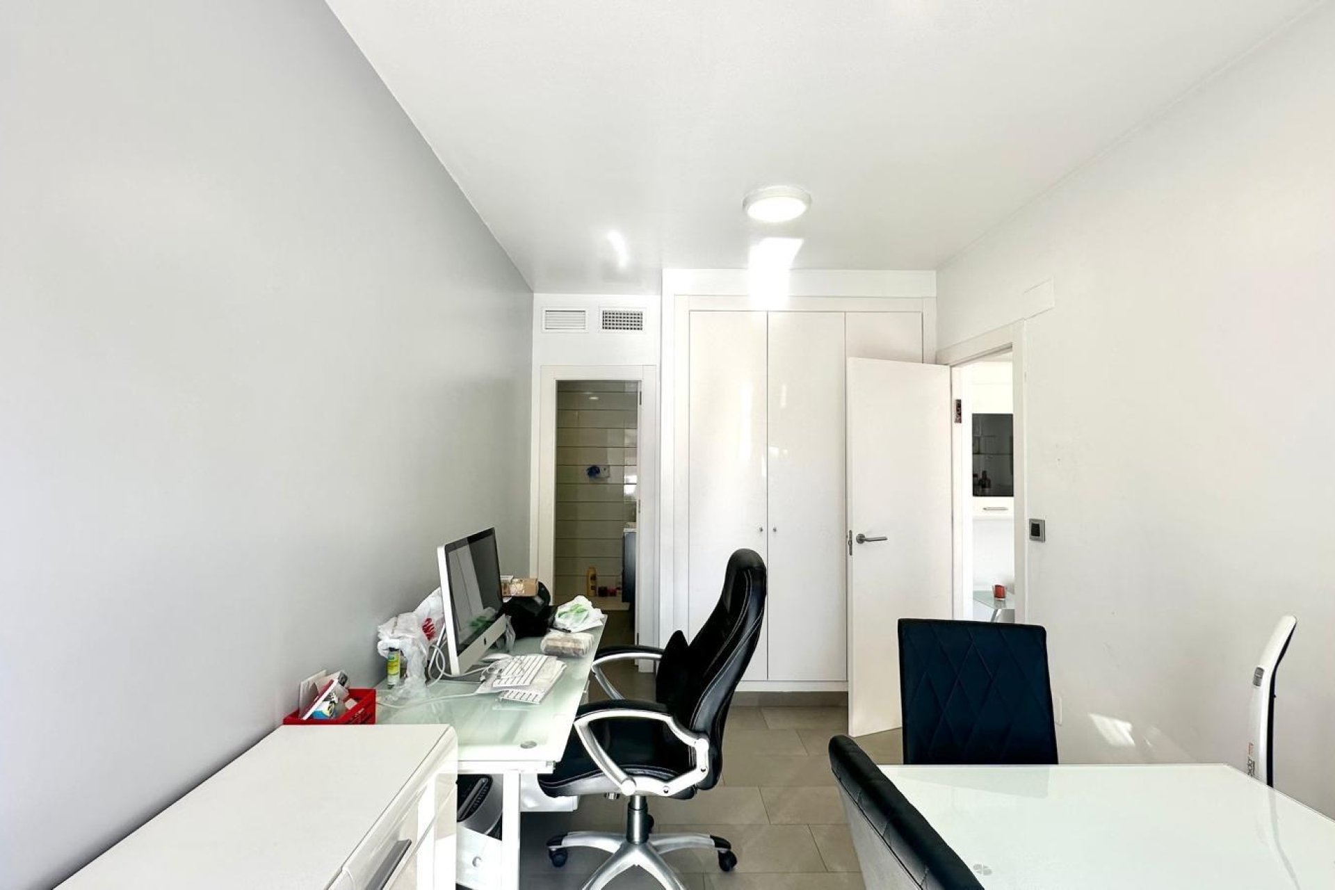 Resale - Apartment -
Torrevieja