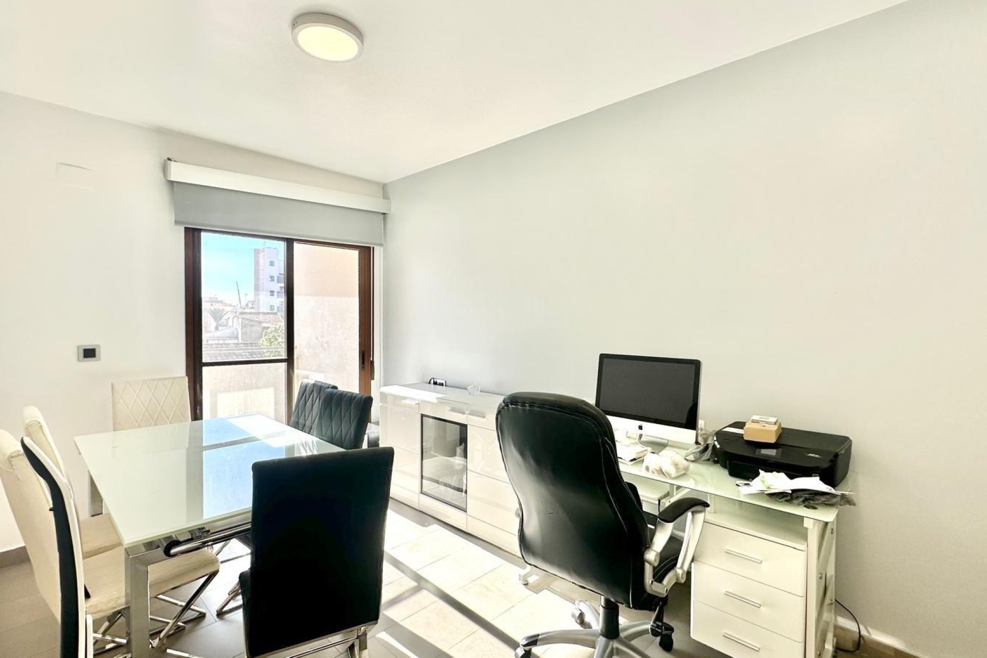 Resale - Apartment -
Torrevieja