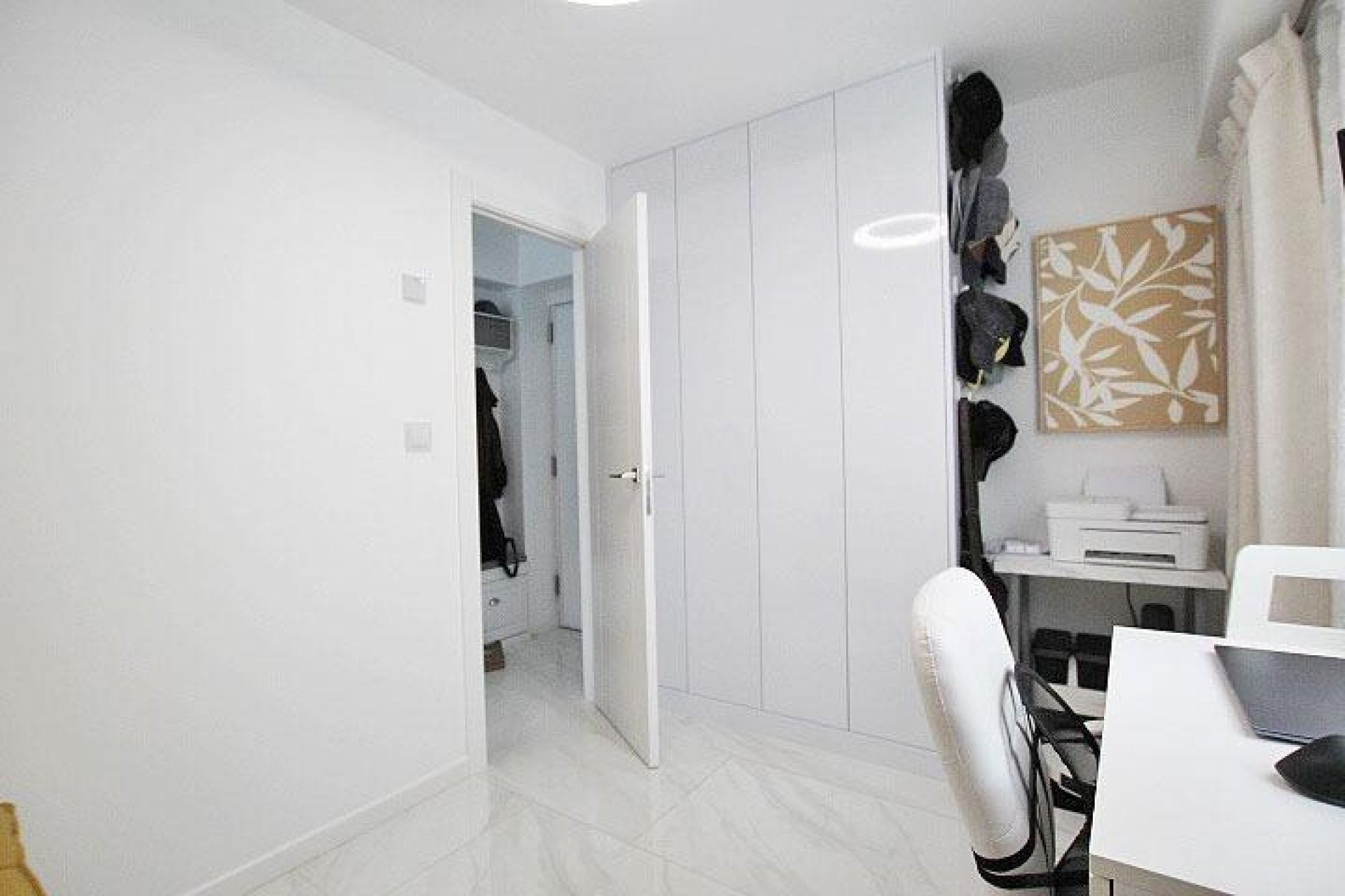 Resale - Apartment -
Torrevieja