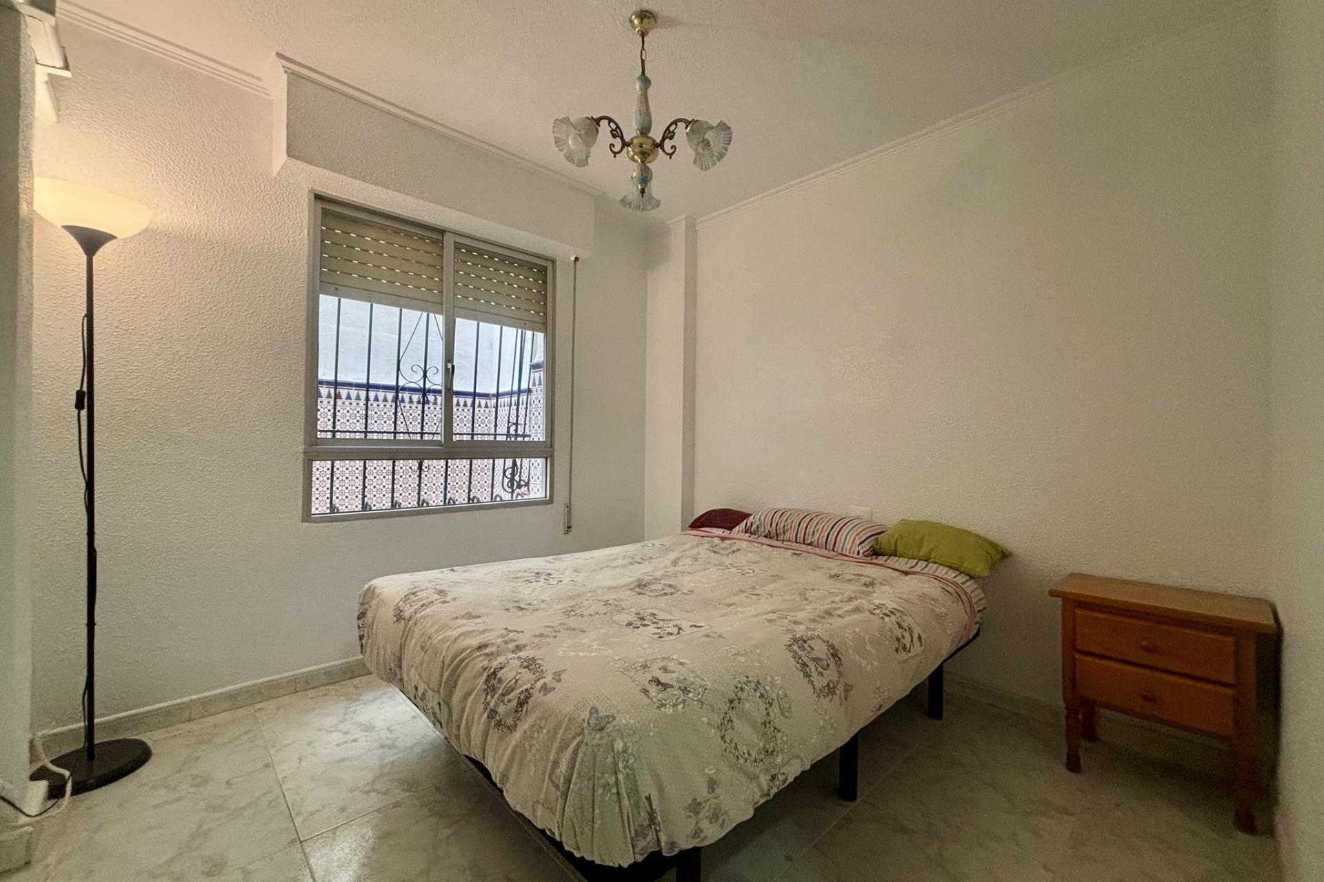 Resale - Apartment -
Torrevieja