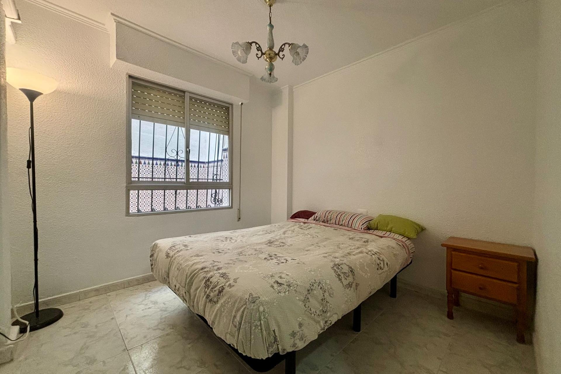 Resale - Apartment -
Torrevieja