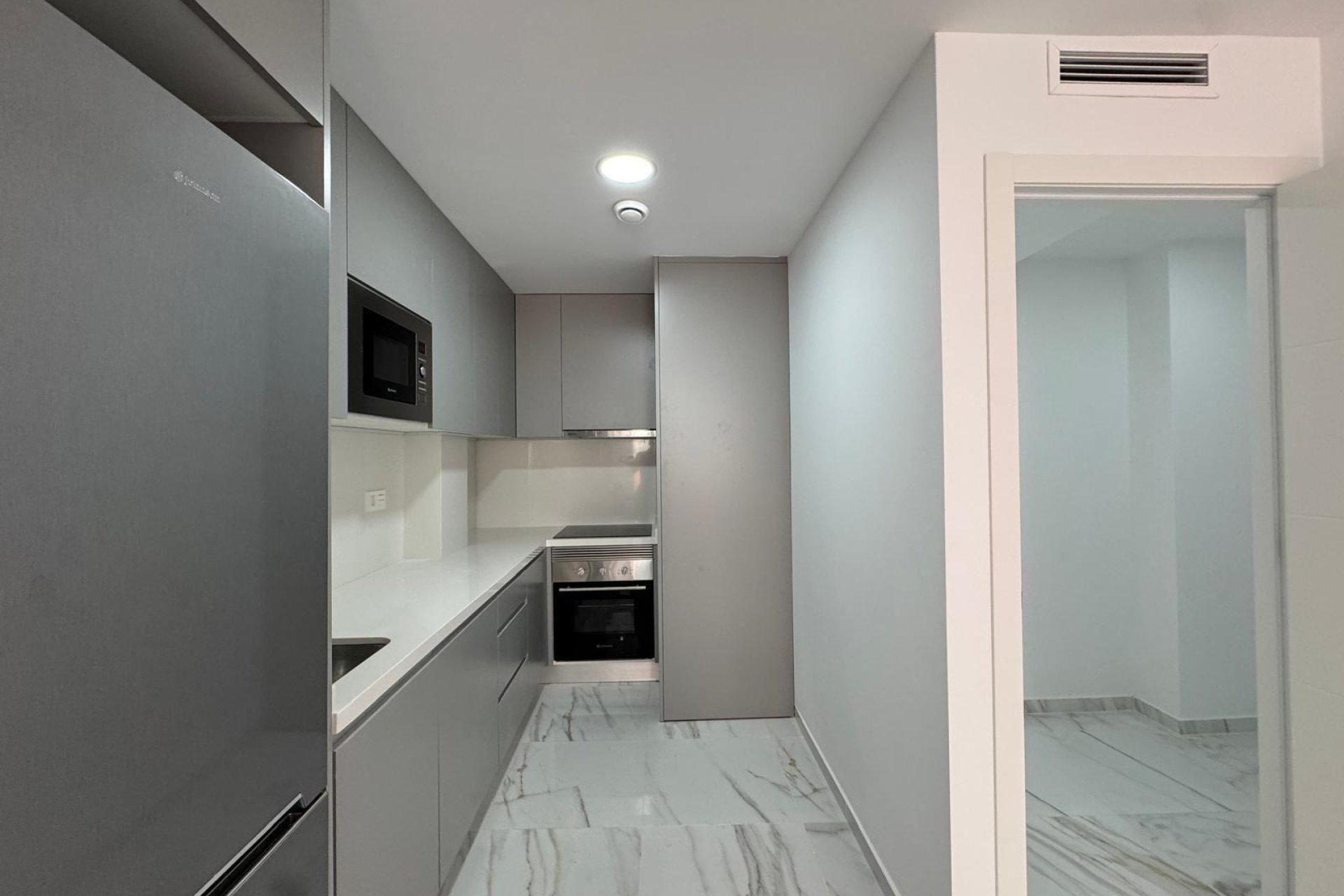 Resale - Apartment -
Torrevieja