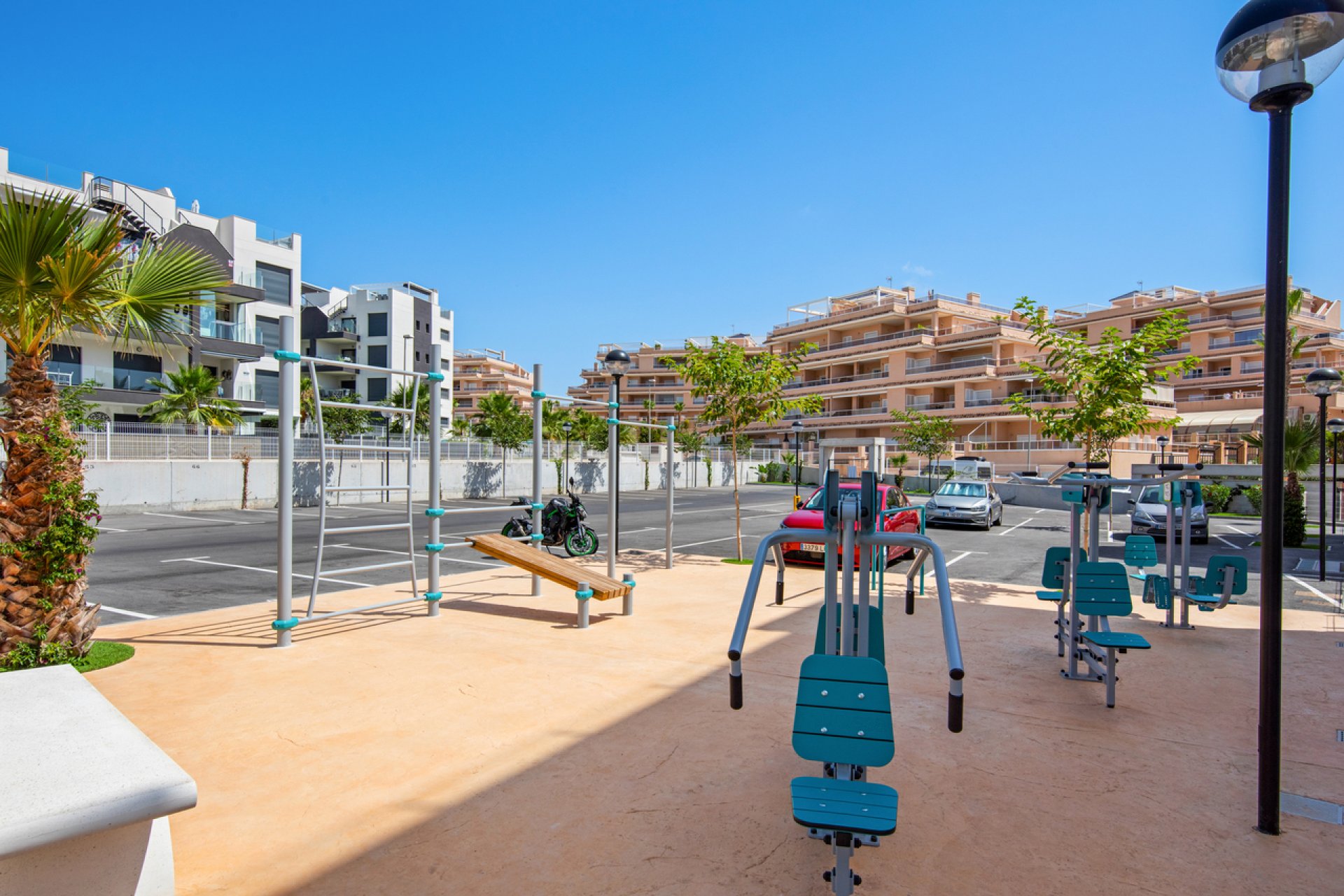 Resale - Apartment -
Villamartin - Costa Blanca