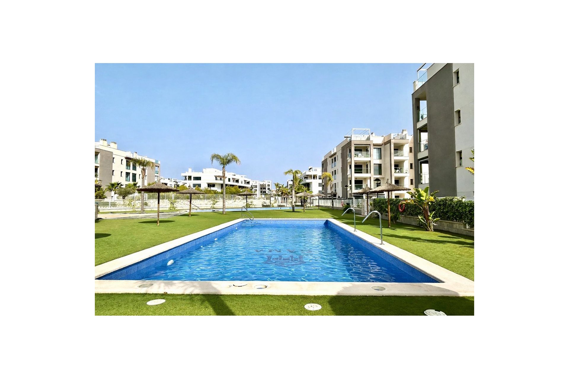 Resale - Apartment -
Villamartin - Costa Blanca