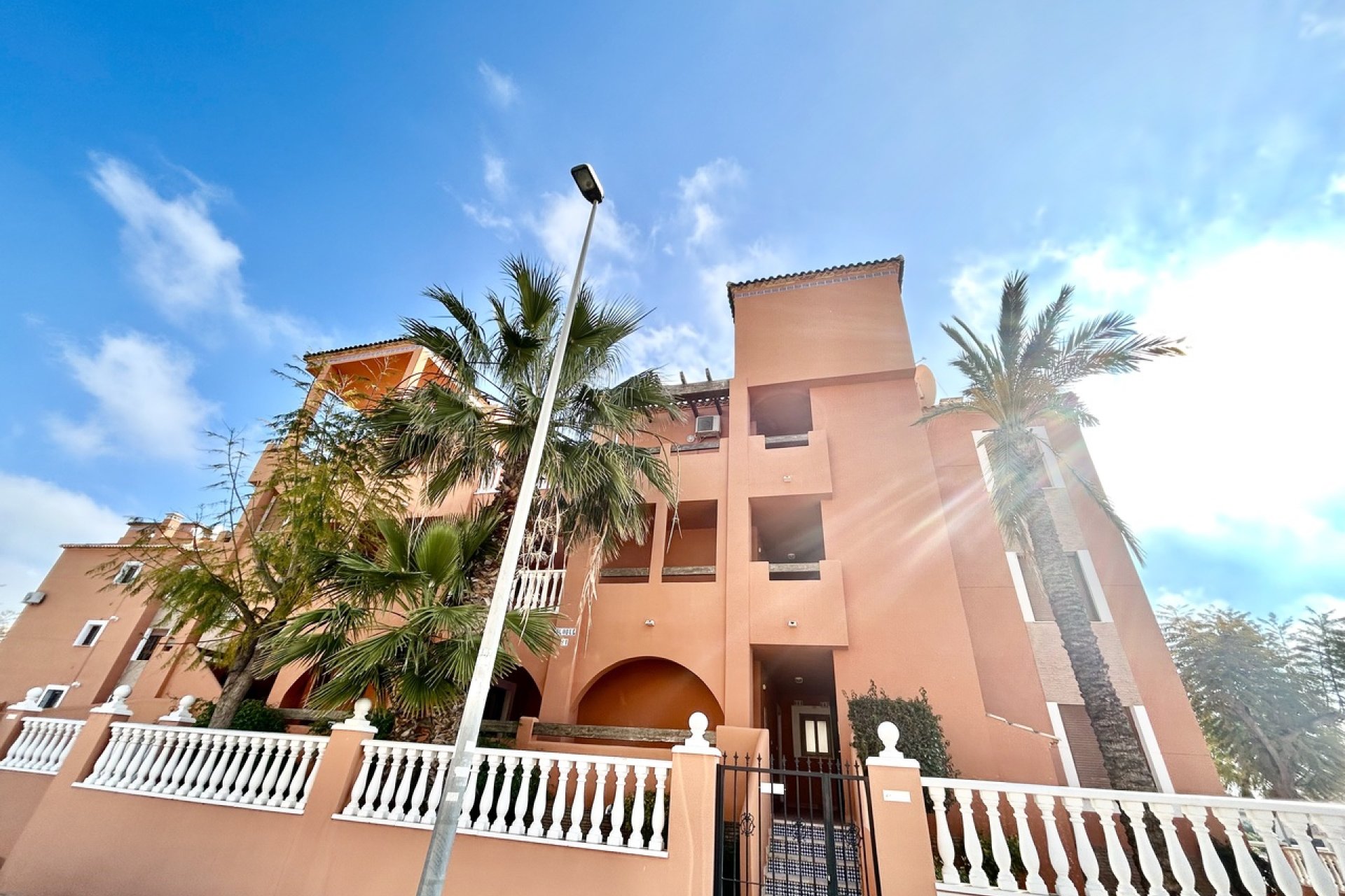 Resale - Apartment -
Villamartin - Costa Blanca