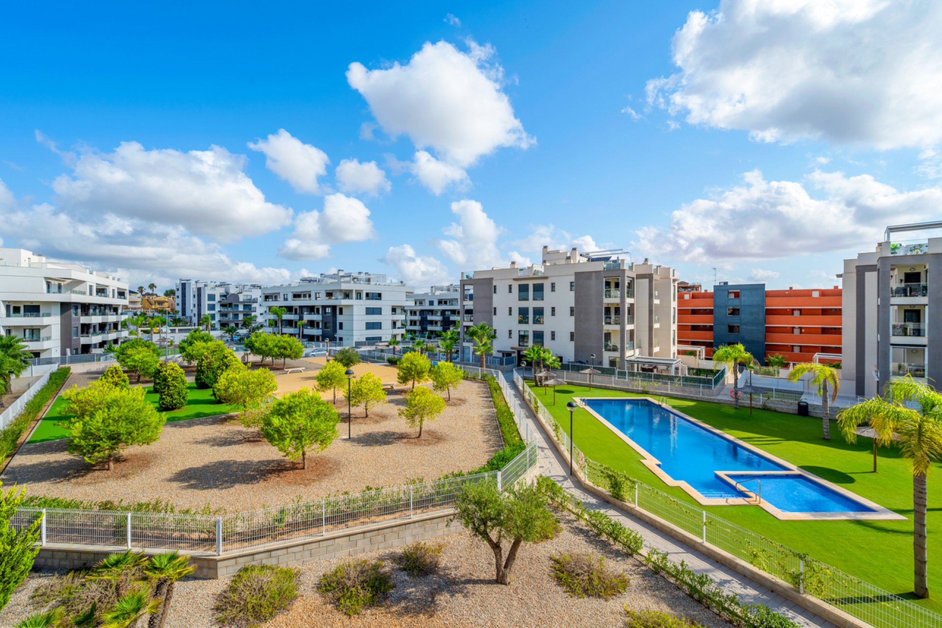 Resale - Apartment -
Villamartin - Costa Blanca