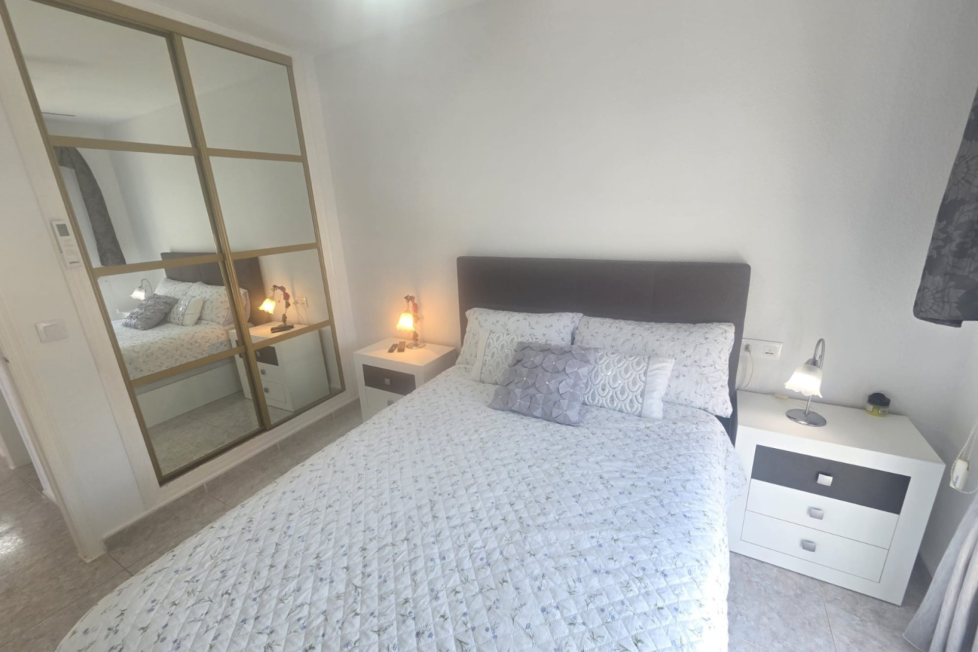 Resale - Apartment -
Villamartin - Costa Blanca