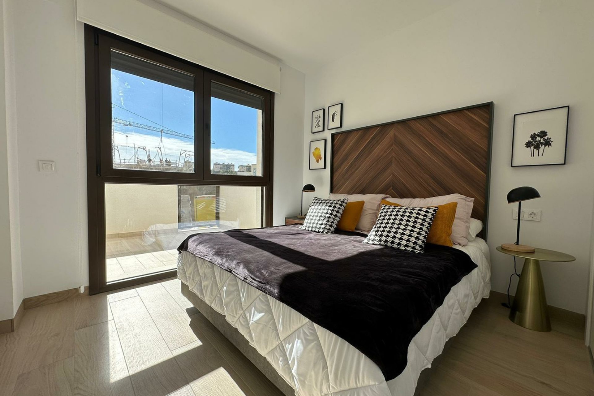 Resale - Bungalow -
Benidorm - Costa Blanca