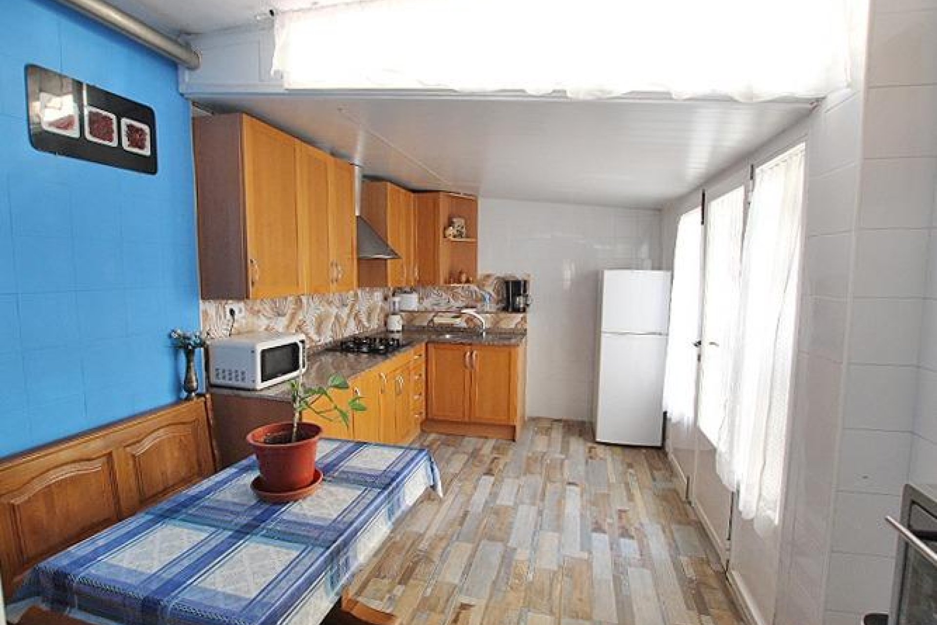 Resale - Bungalow -
Guardamar del Segura - 03140